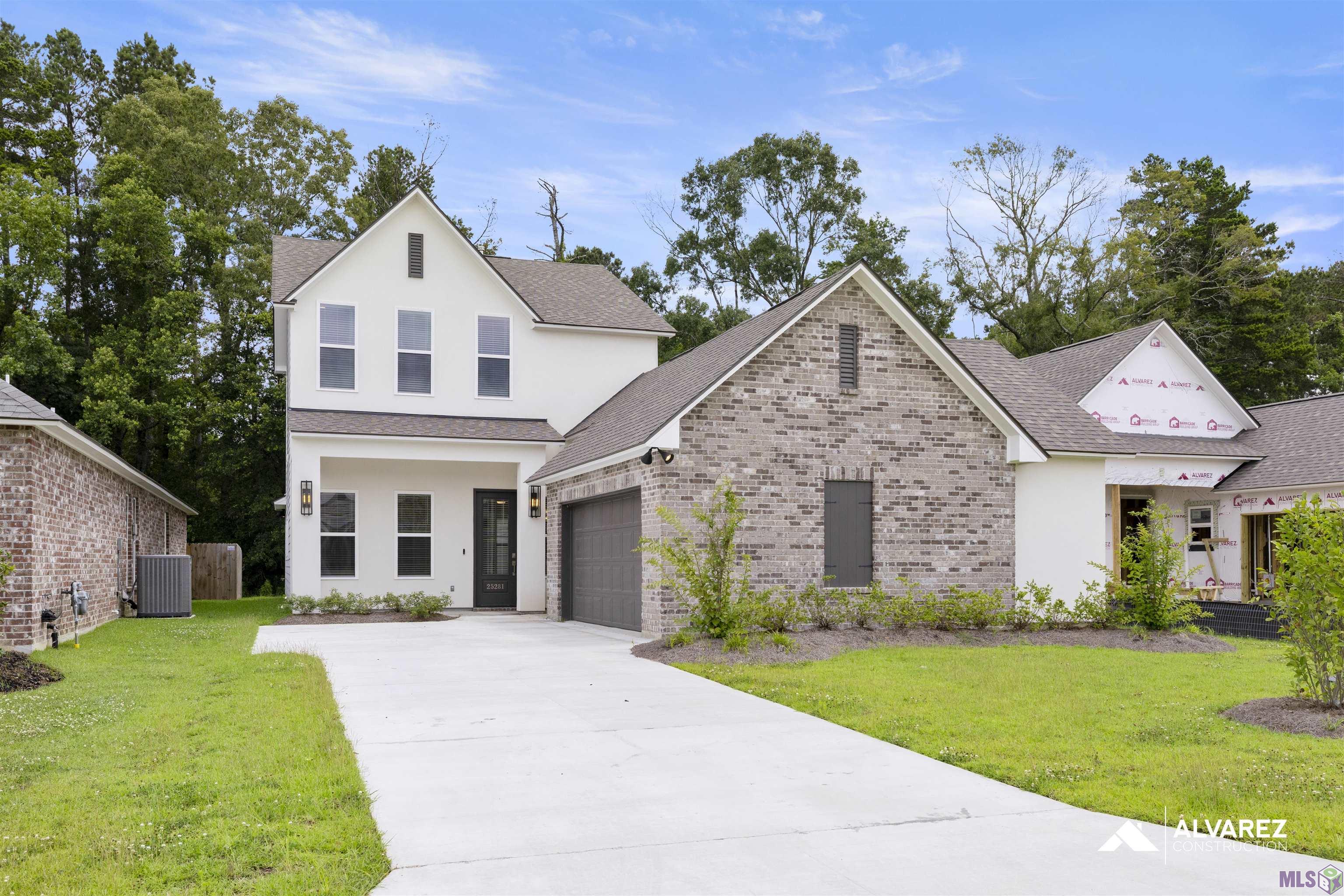 25281 BURLINGTON DR, Denham Springs, LA 70726