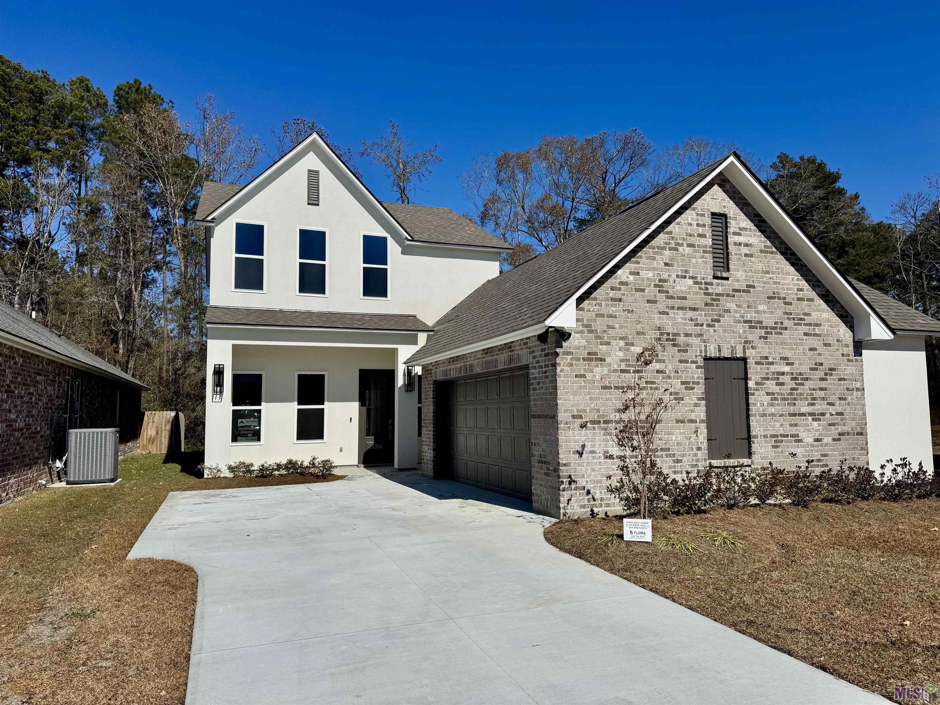 25281 BURLINGTON DR, Denham Springs, LA 70726