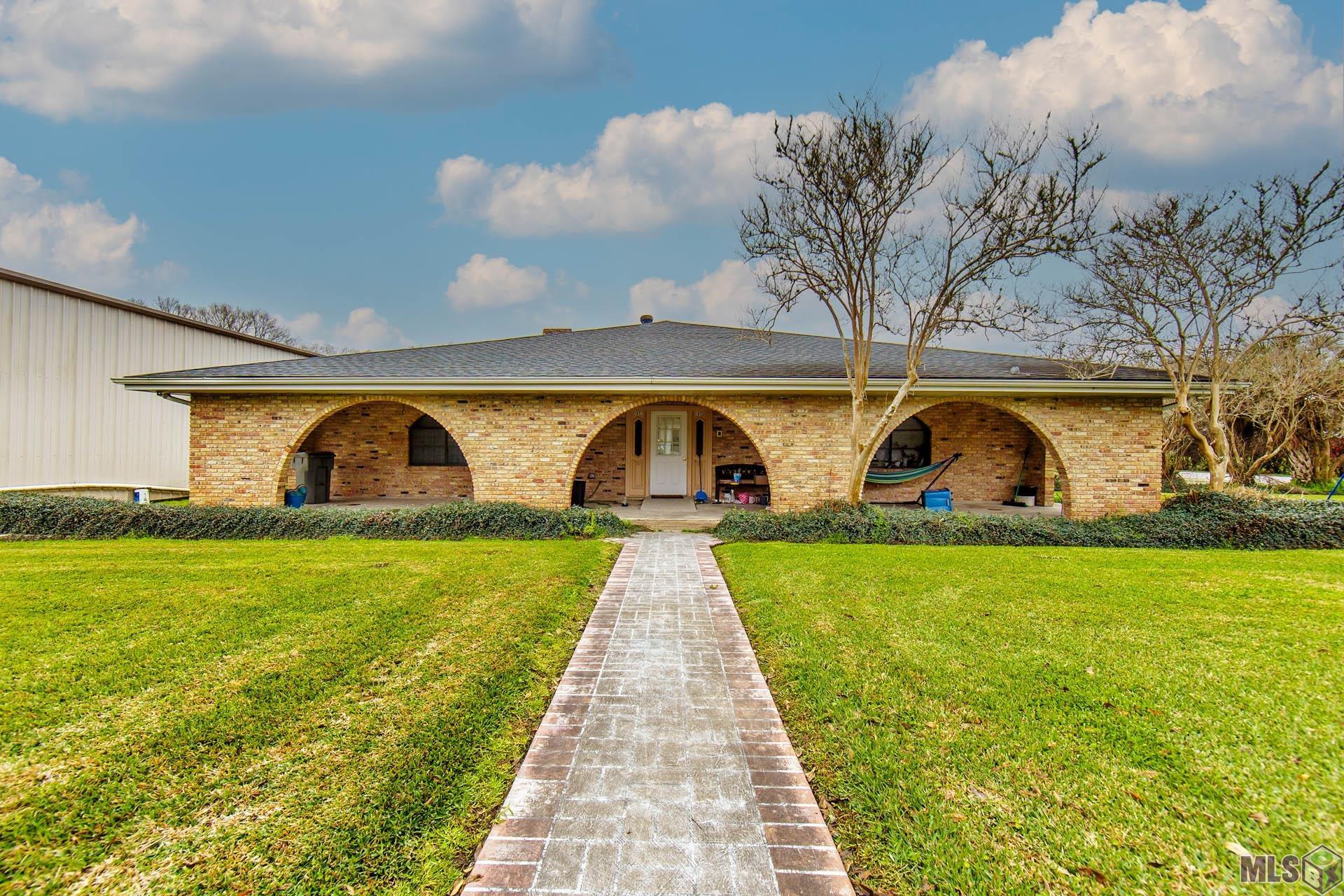 105,107,115,125 Double H Dr., Raceland, LA 70394