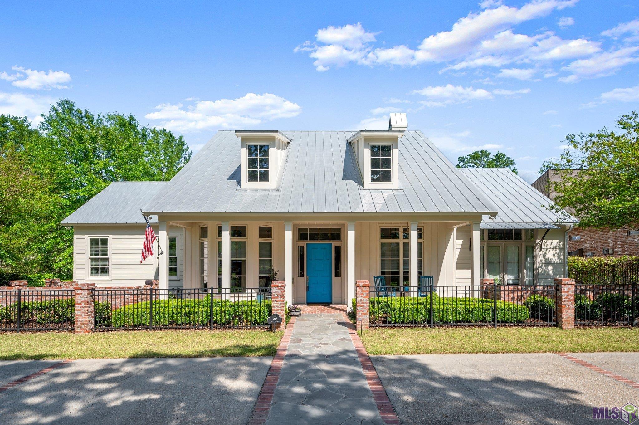 907 CARTER AVE, Baton Rouge, LA 70806