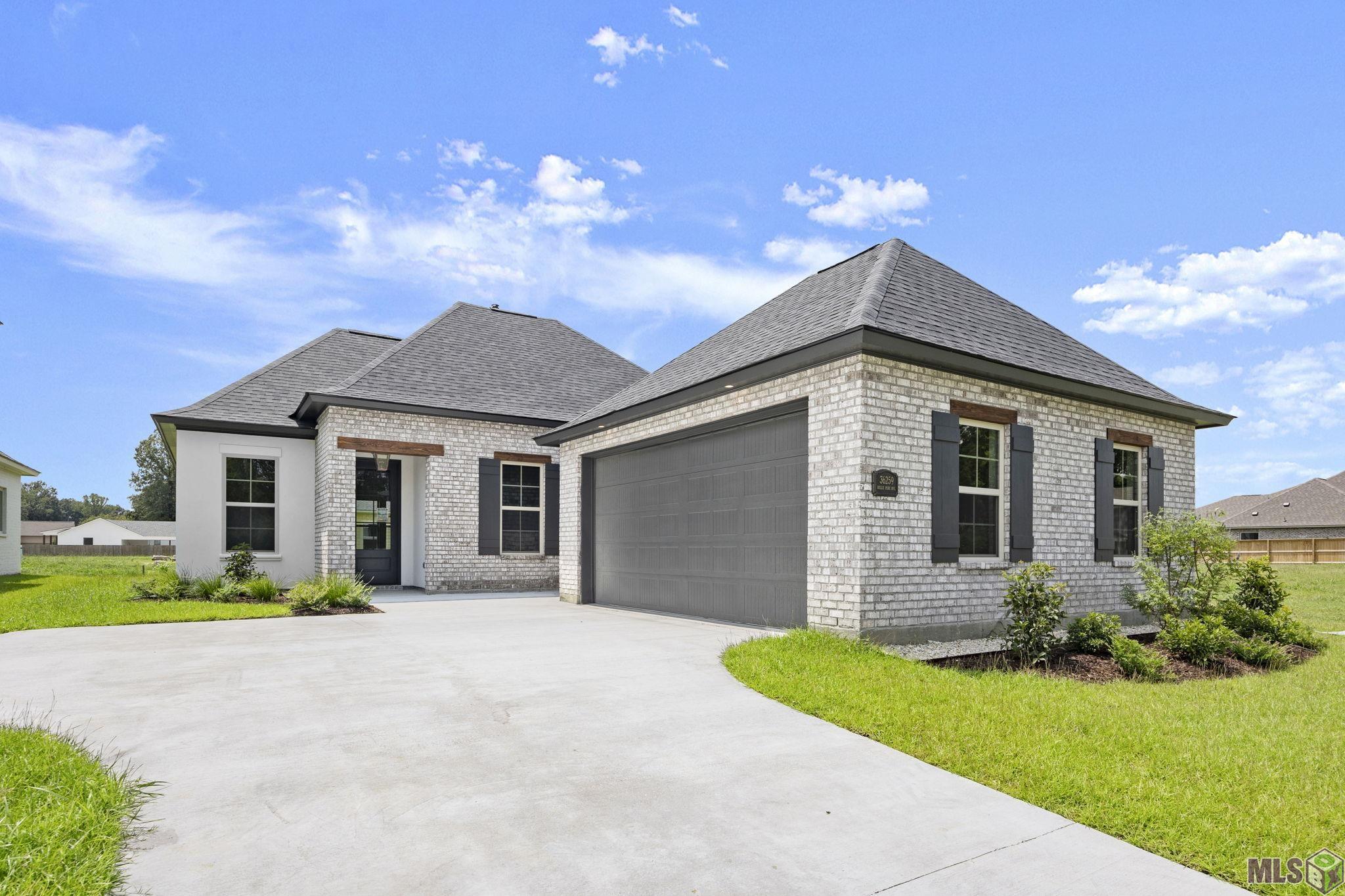 36259 BELLE PARC AVE, Geismar, LA 70734