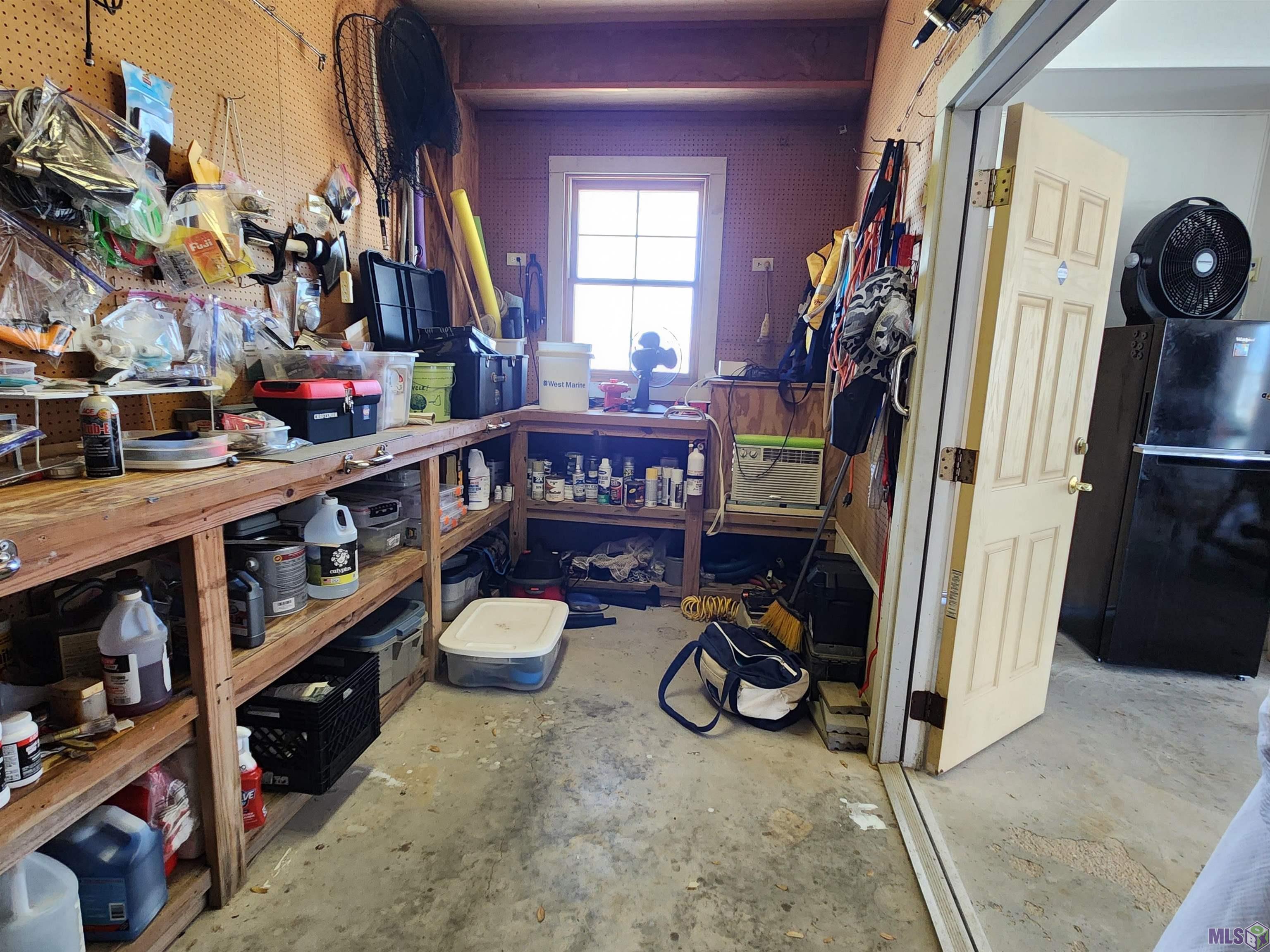 Photo 41