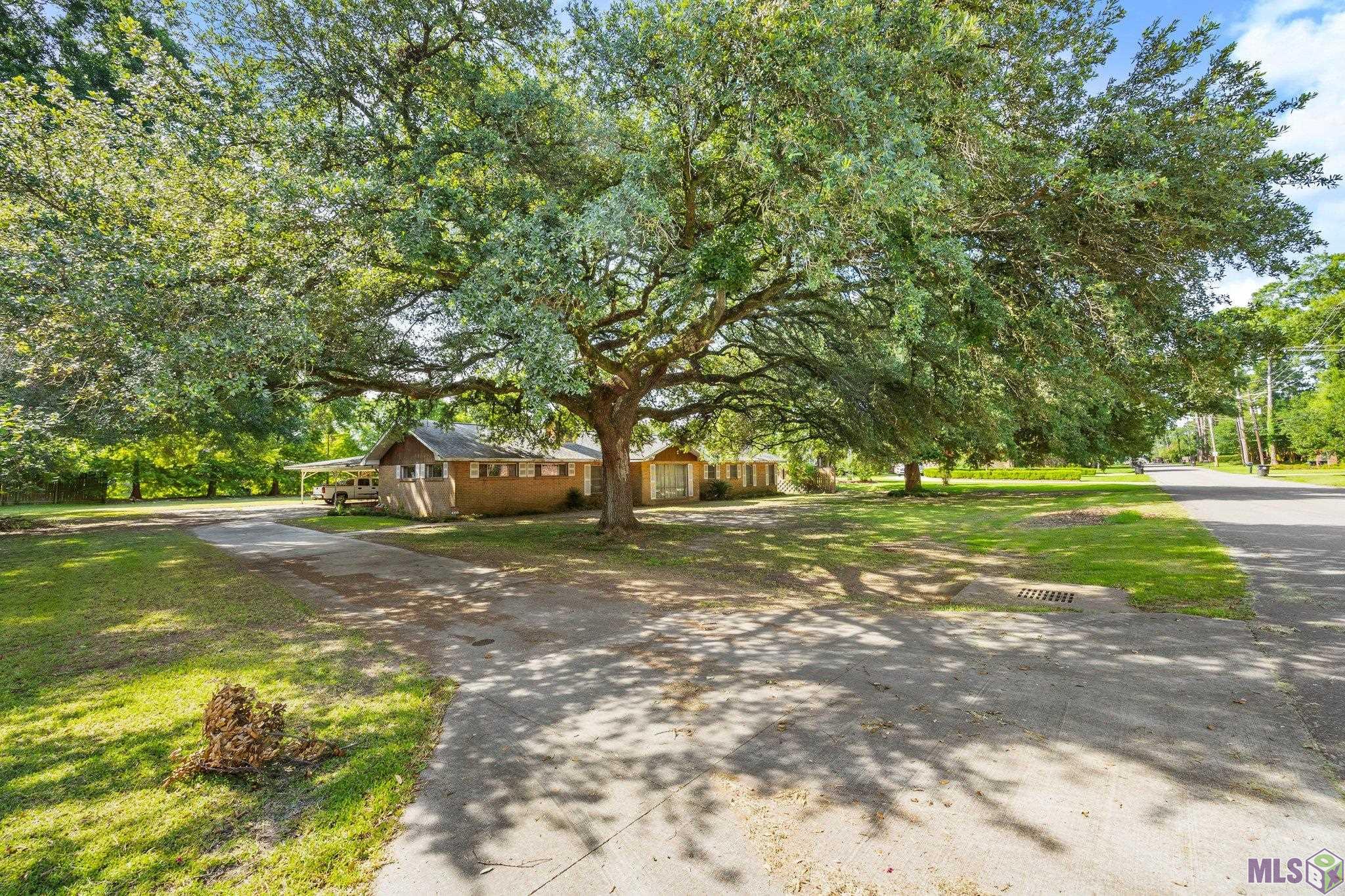 4355 BLUEBONNET RD, Baton Rouge, LA 70809