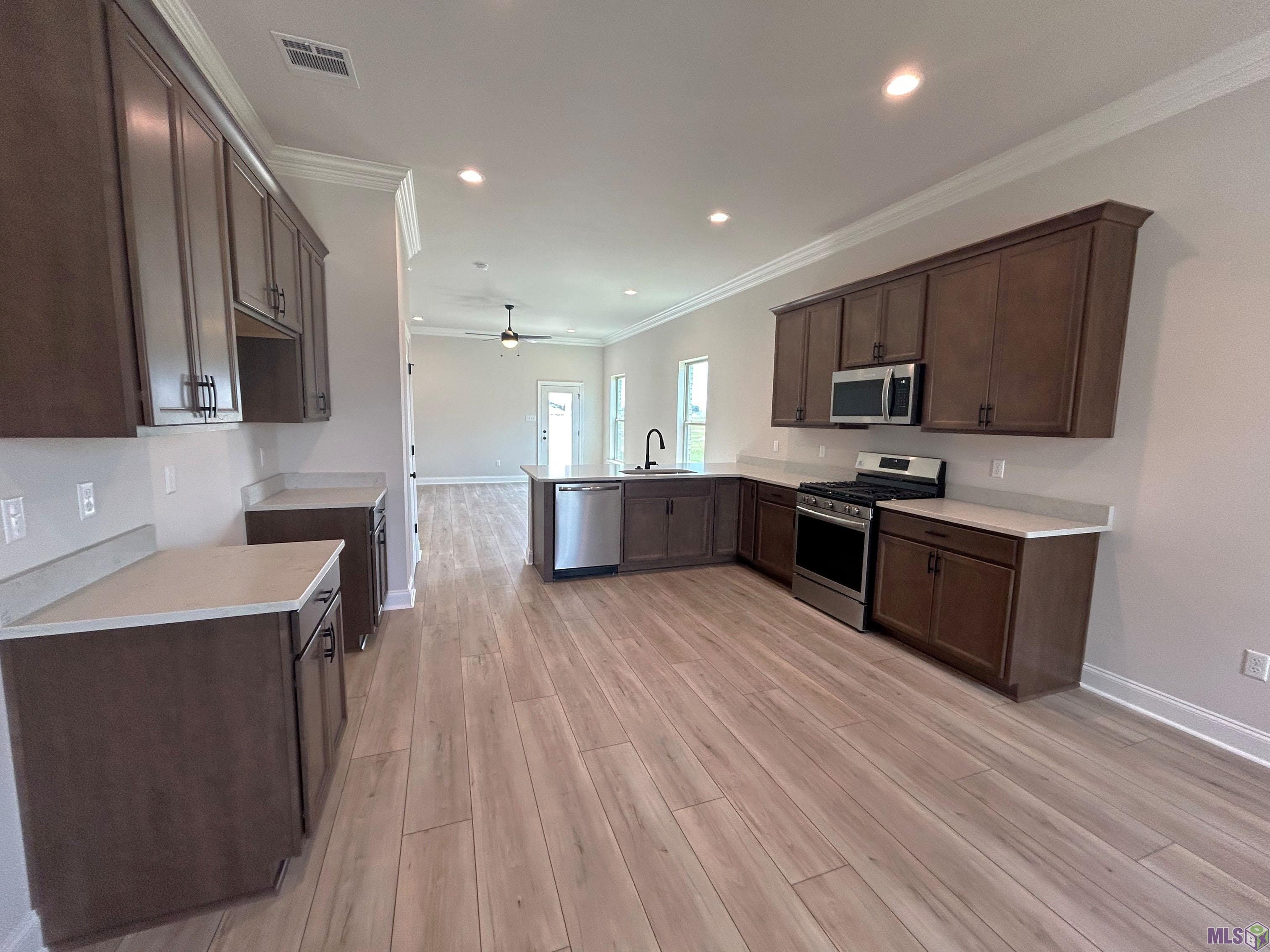 Homes for sale in Thibodaux, LA | 1407 Tina Street, Thibodaux, LA 70301 | MLS# BY2025012863