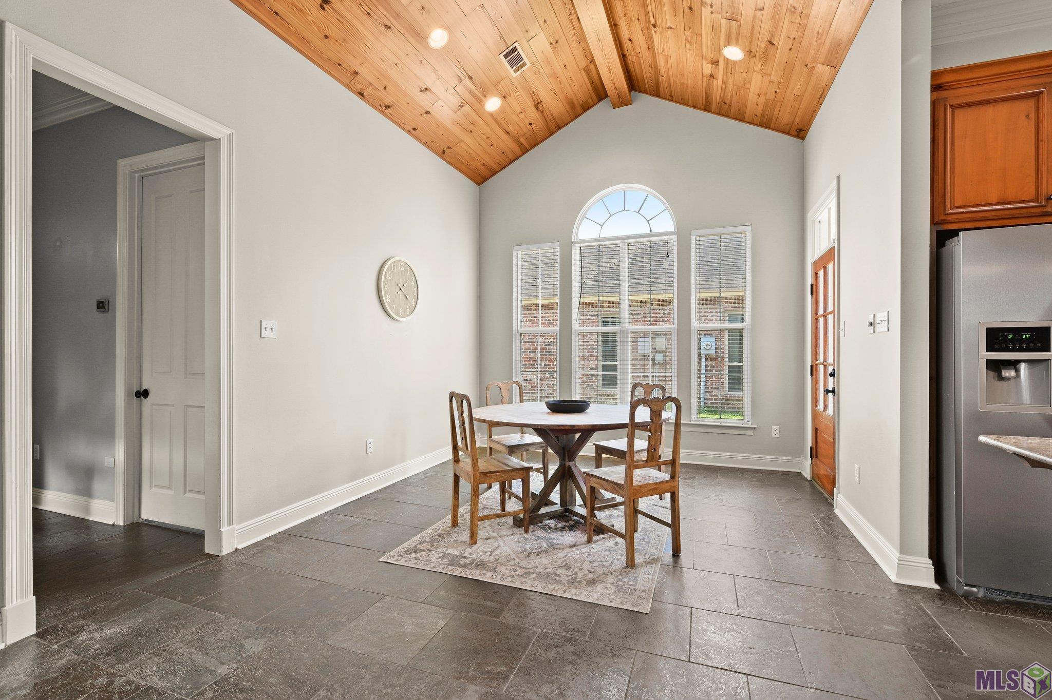 37058 LONGWOOD AVE, Prairieville, LA 70769