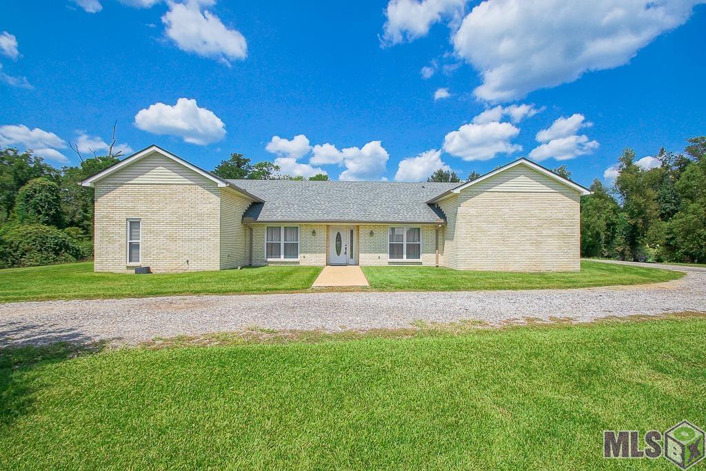 Homes for sale in Paulina, LA | 32474 Carolyn Dr, Paulina, LA 70763 | MLS# BR2025016625