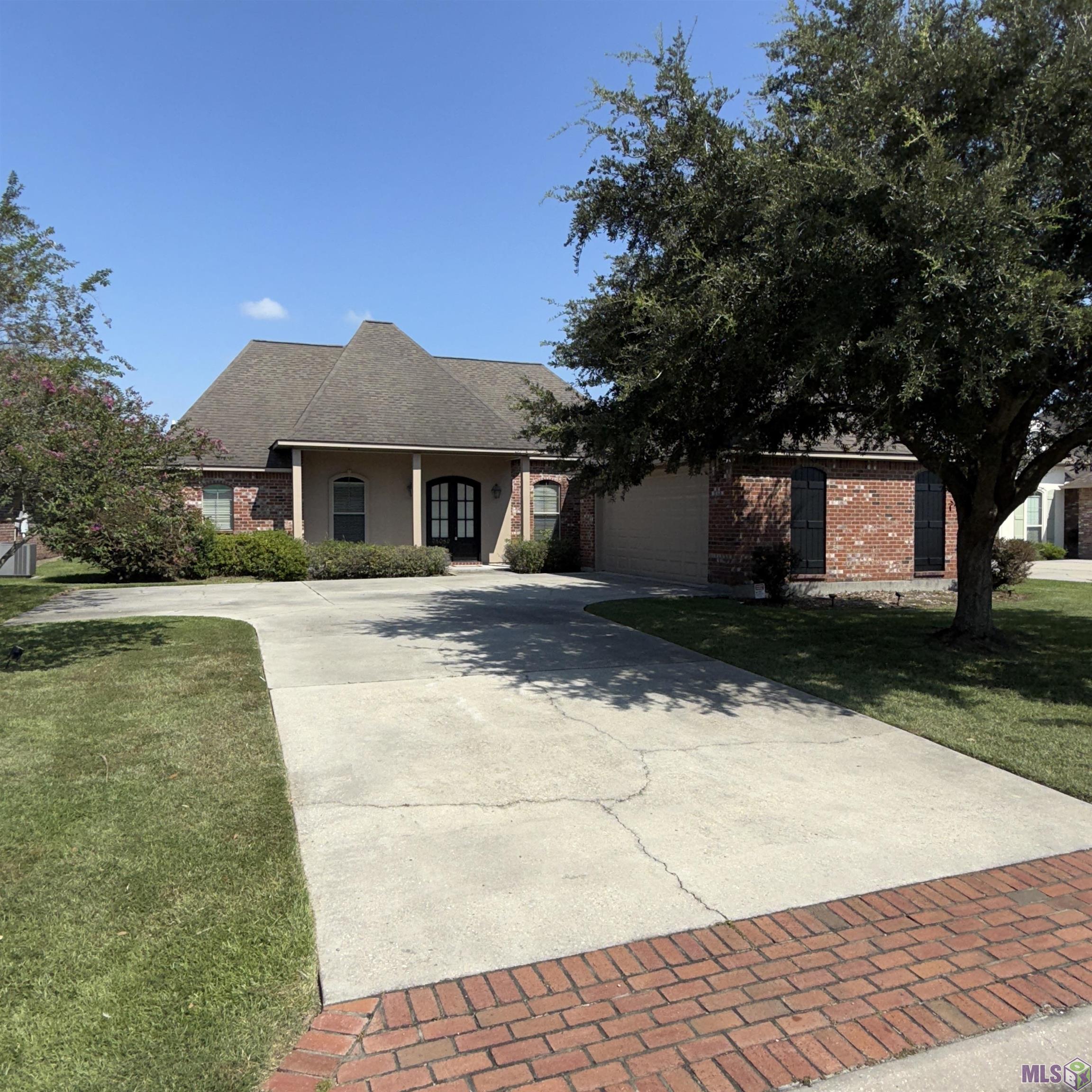 38082 TIMBER TRACE CT, Prairieville, LA 70769