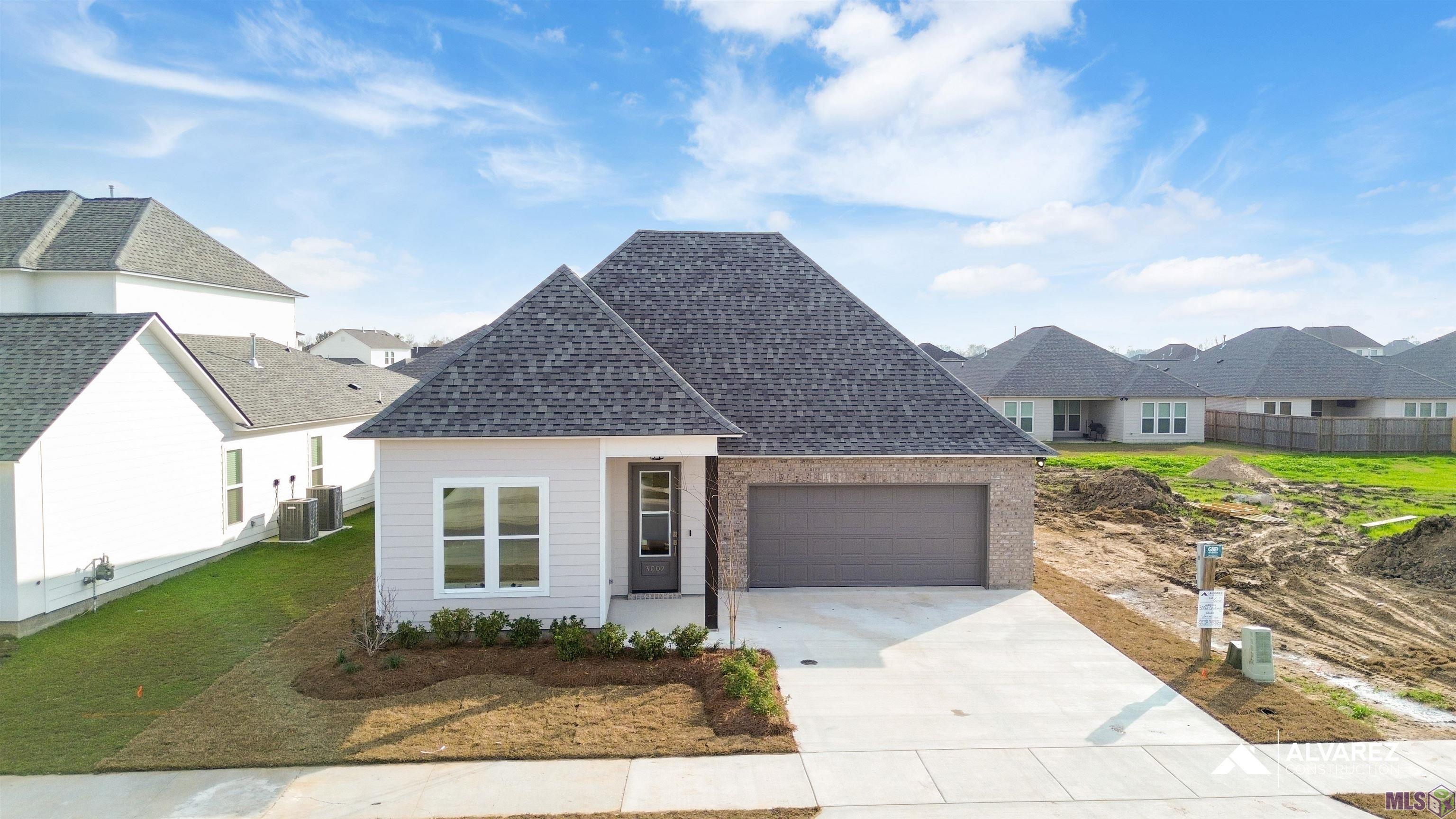 3002 CREEKMERE LN, Saint George, LA 70810