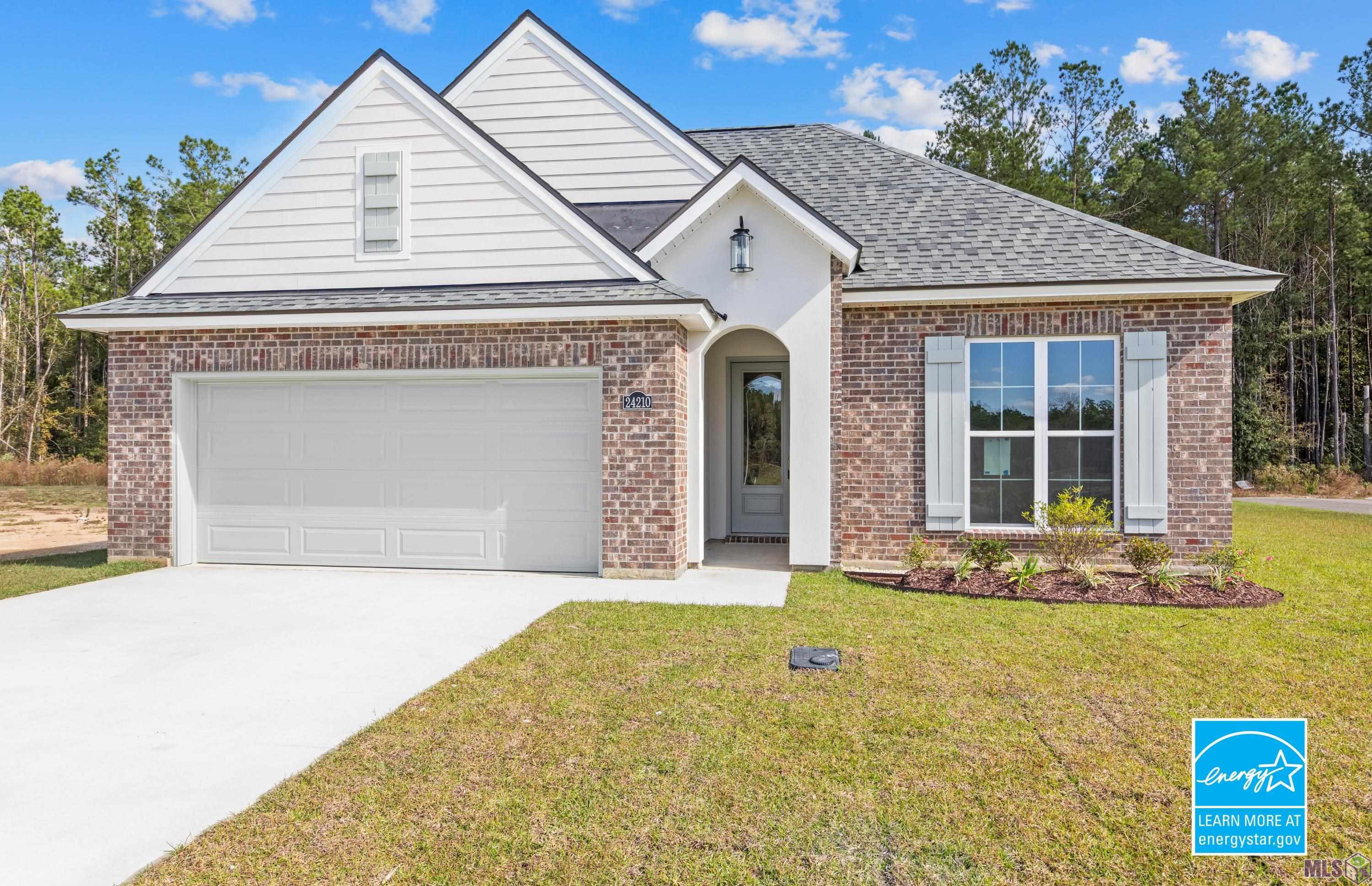 24210 Steller's Sea Drive, Denham Springs, LA 70726