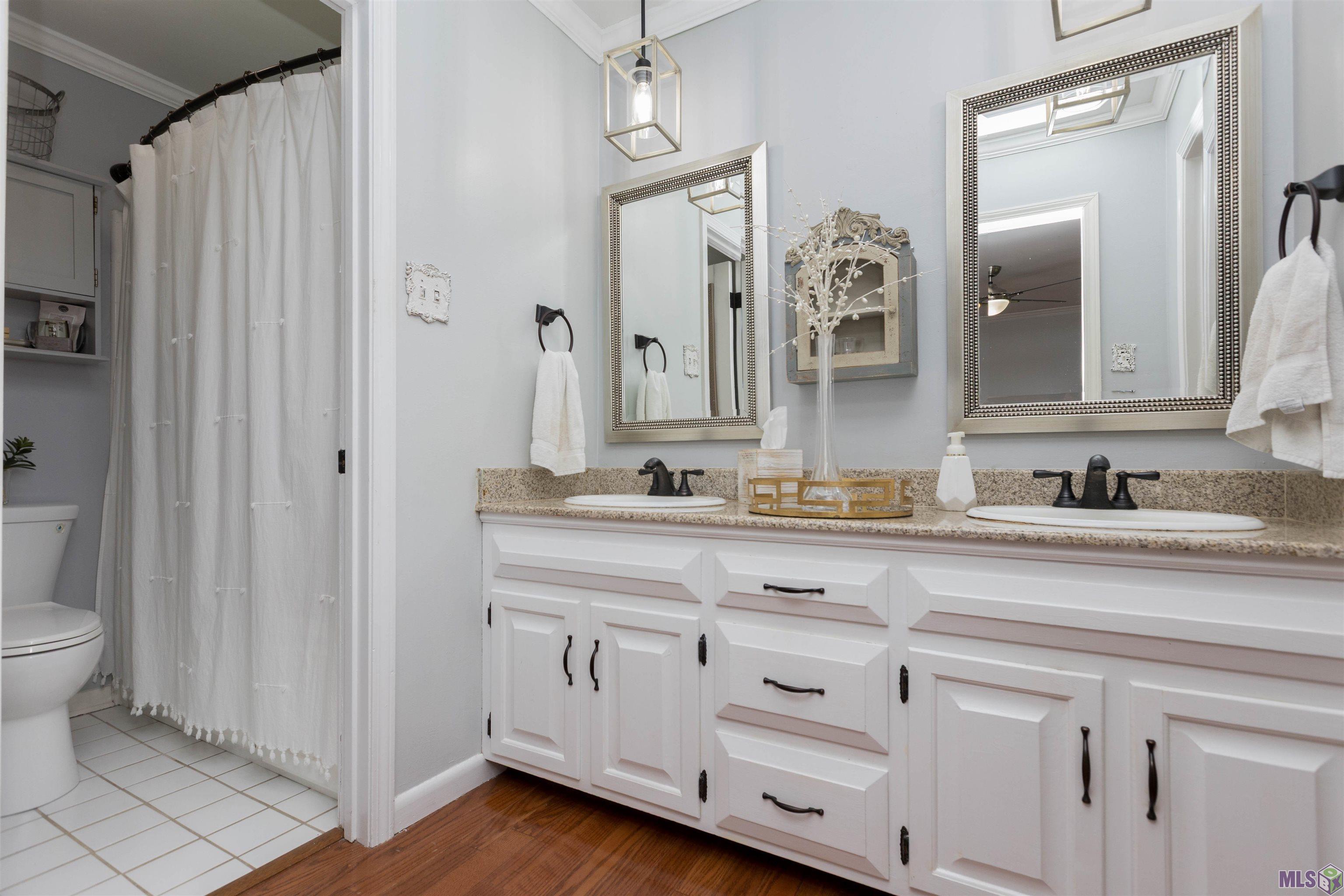 6612 LINDSEYNEAL DR, Greenwell Springs, LA 70739