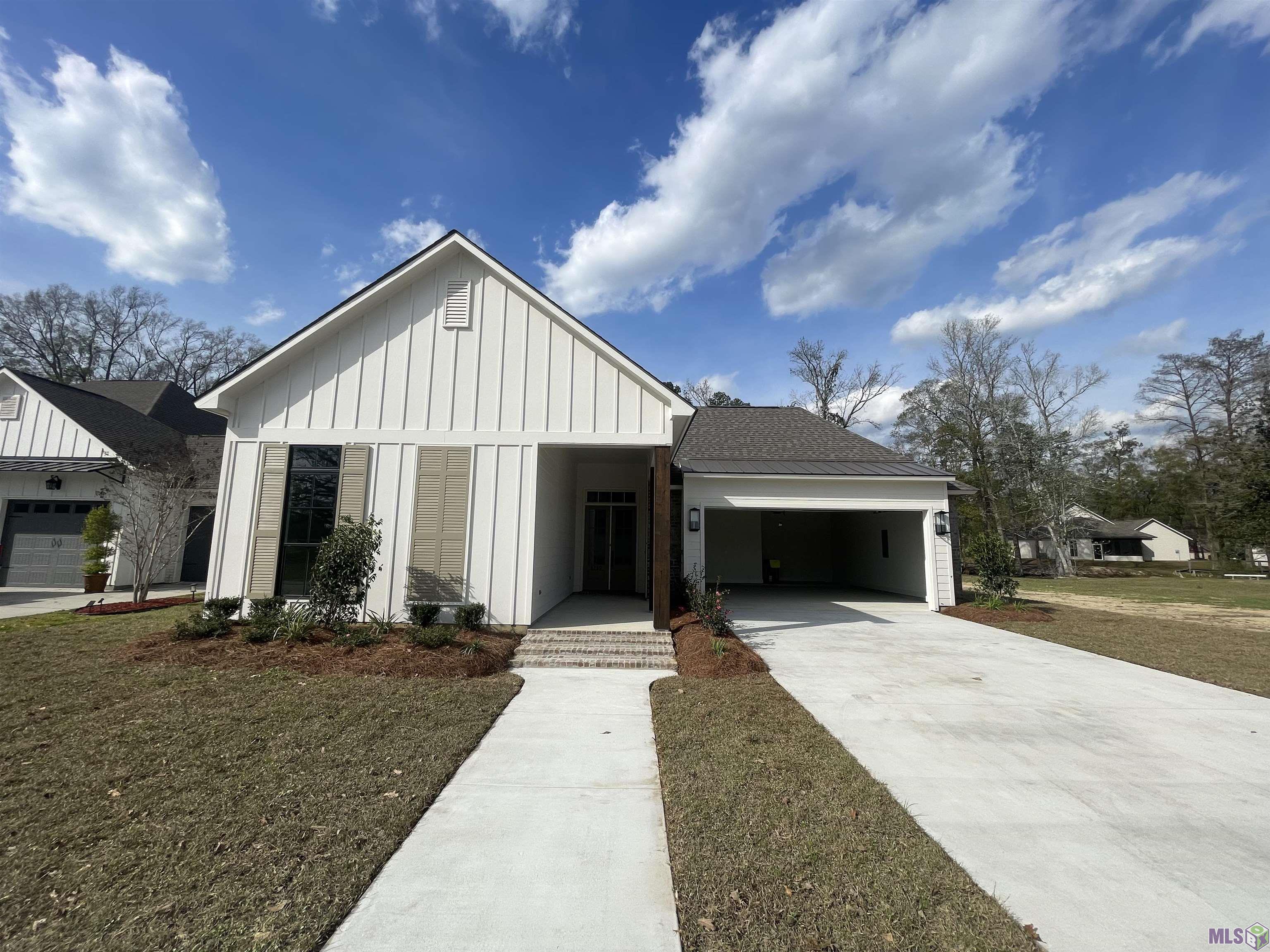 1119 CAMELLIA WAY, Denham Springs, LA 70726