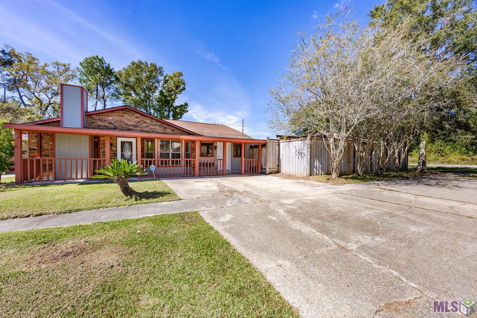 1010 BOREAS DR, Baton Rouge, LA 70816