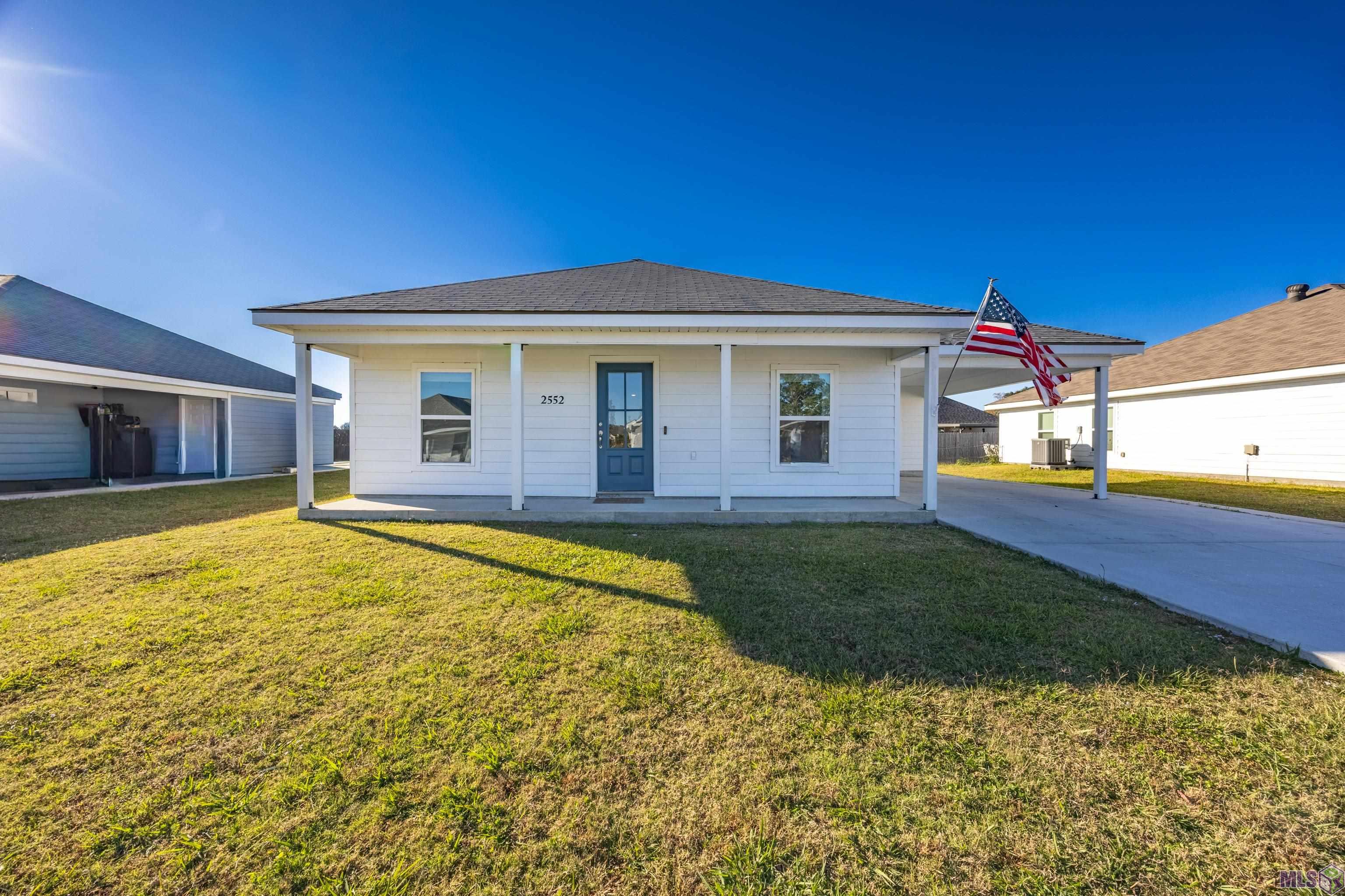 Homes for sale in Thibodaux, LA | 2552 Pineneedle Street, Thibodaux, LA 70301 | MLS# BY2025021140