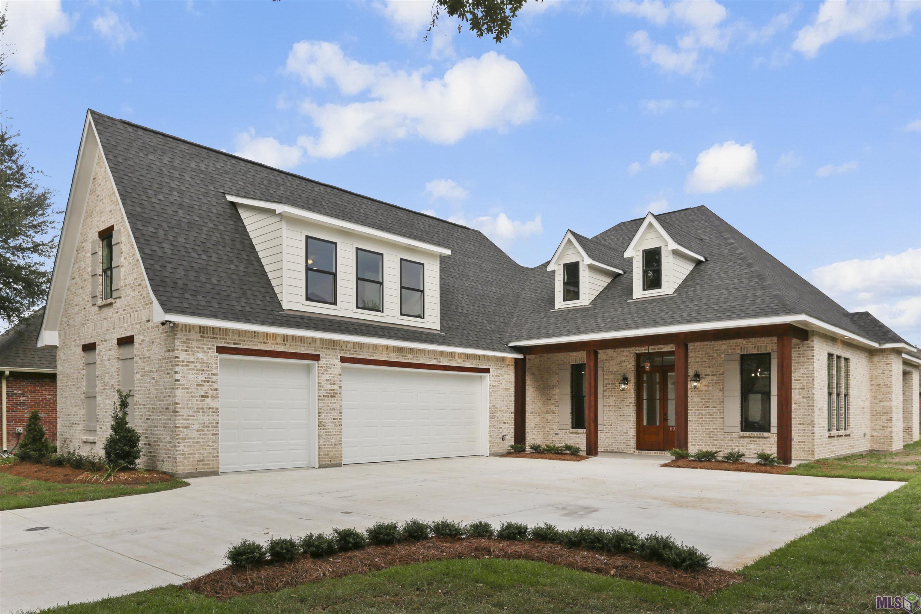 6240 TEZCUCO CT, Gonzales, LA 70737