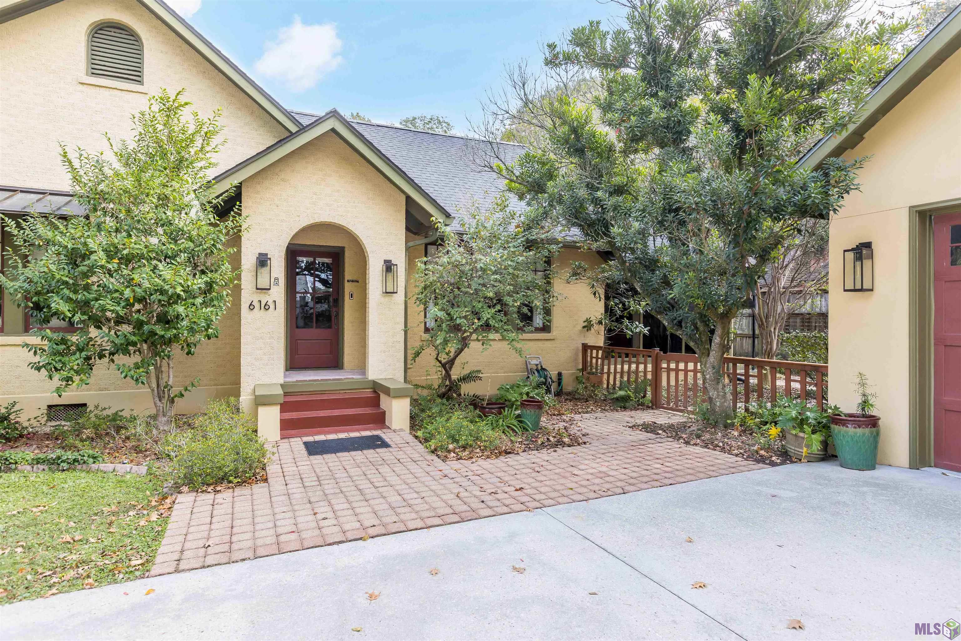 6161 MOSS SIDE LN, Baton Rouge, LA 70808