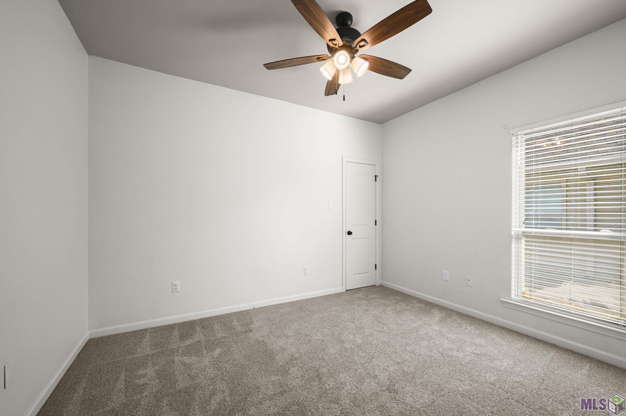 42391 CEDARSTONE AVE, Prairieville, LA 70769