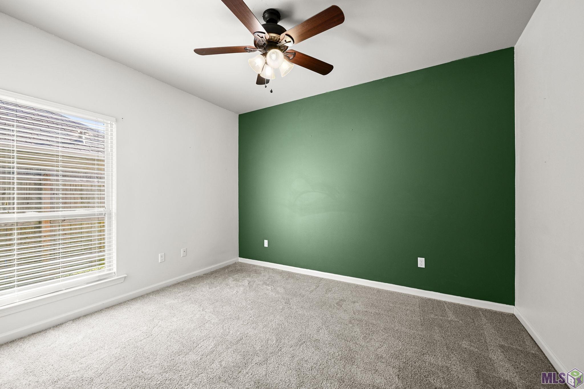 42391 CEDARSTONE AVE, Prairieville, LA 70769