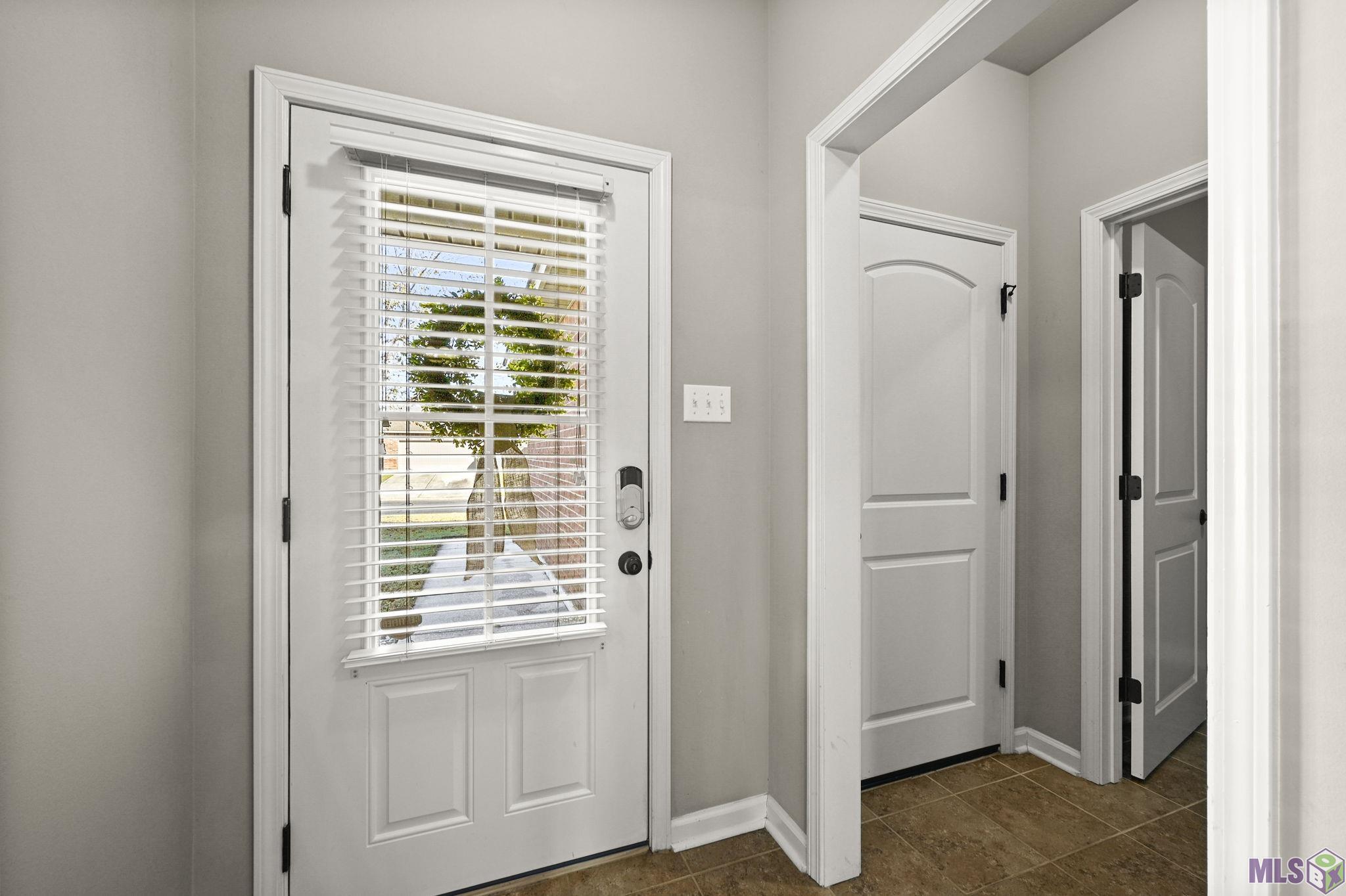 42391 CEDARSTONE AVE, Prairieville, LA 70769