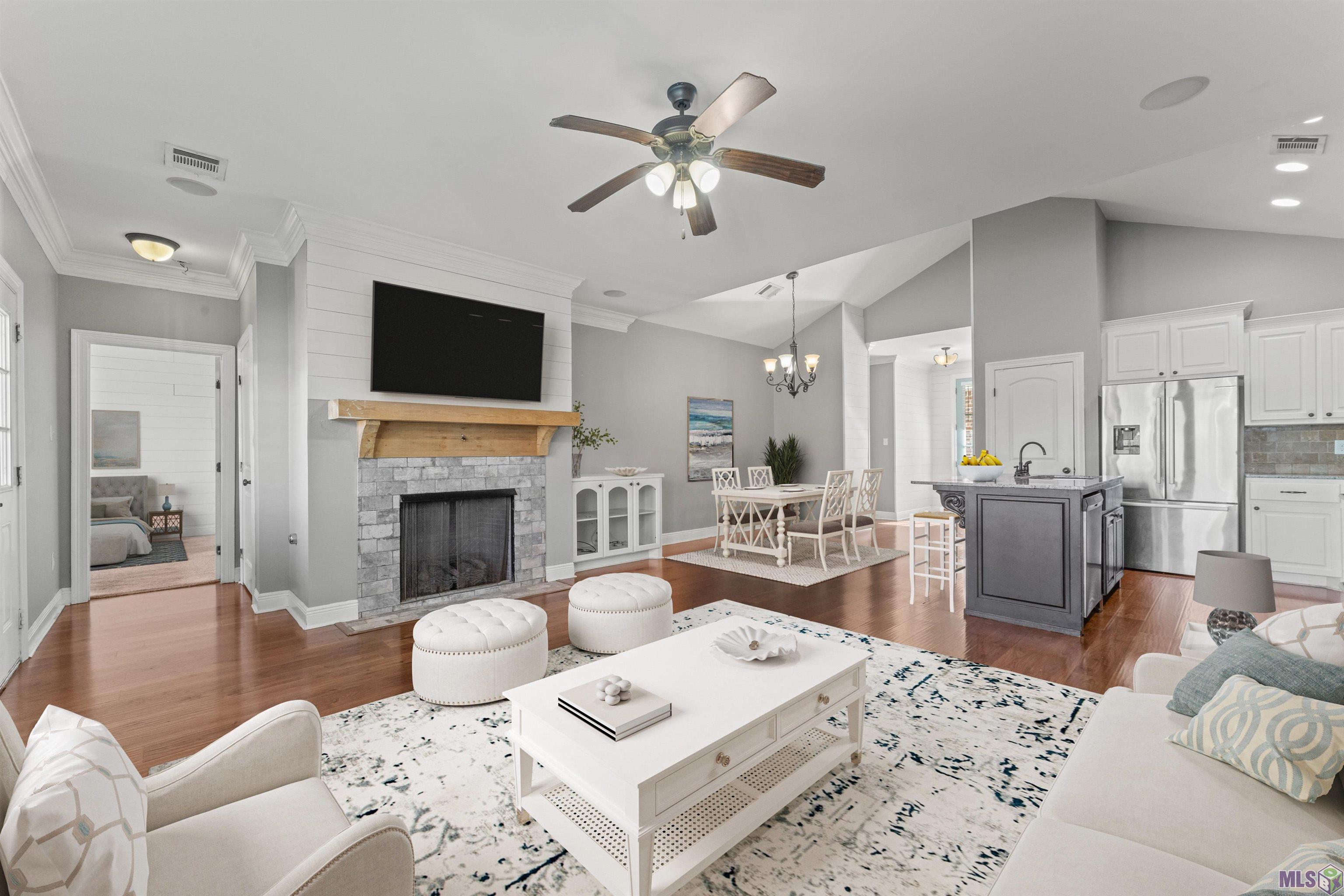 7373 ESTELLE DR, Denham Springs, LA 70726