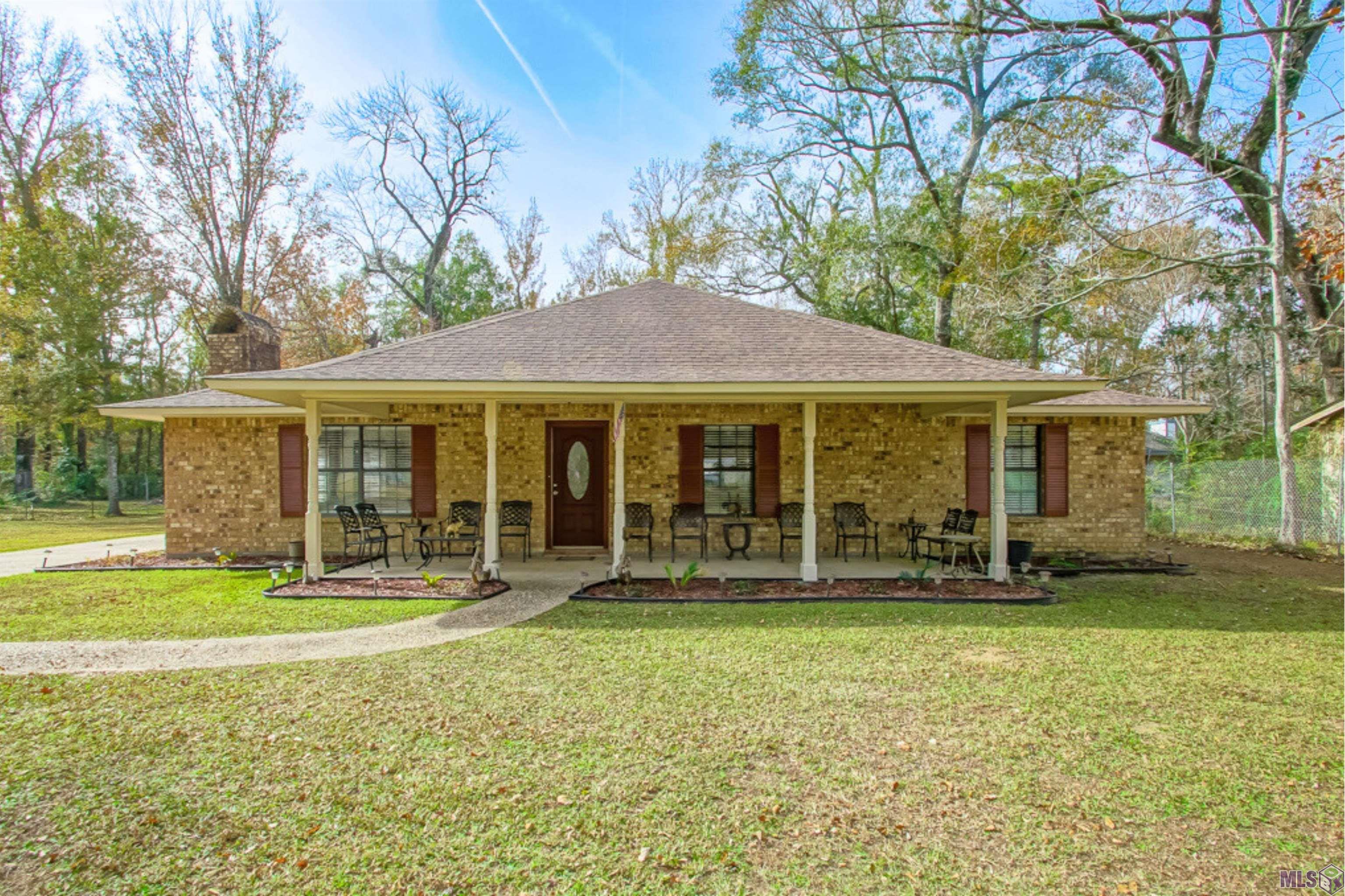 31833 LAWRENCE ST, Denham Springs, LA 70726