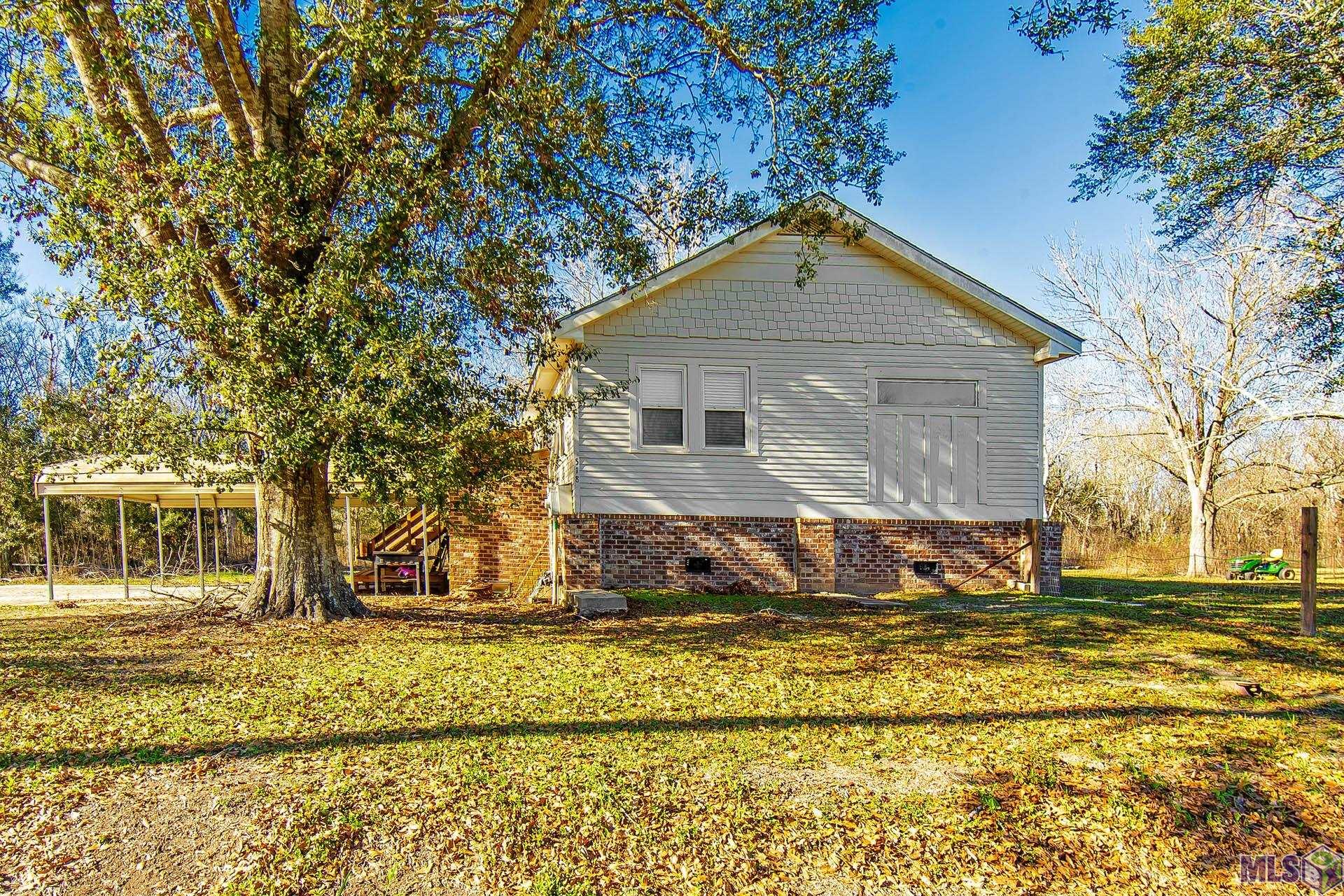 518 St Anthony Street, Raceland, LA 70394