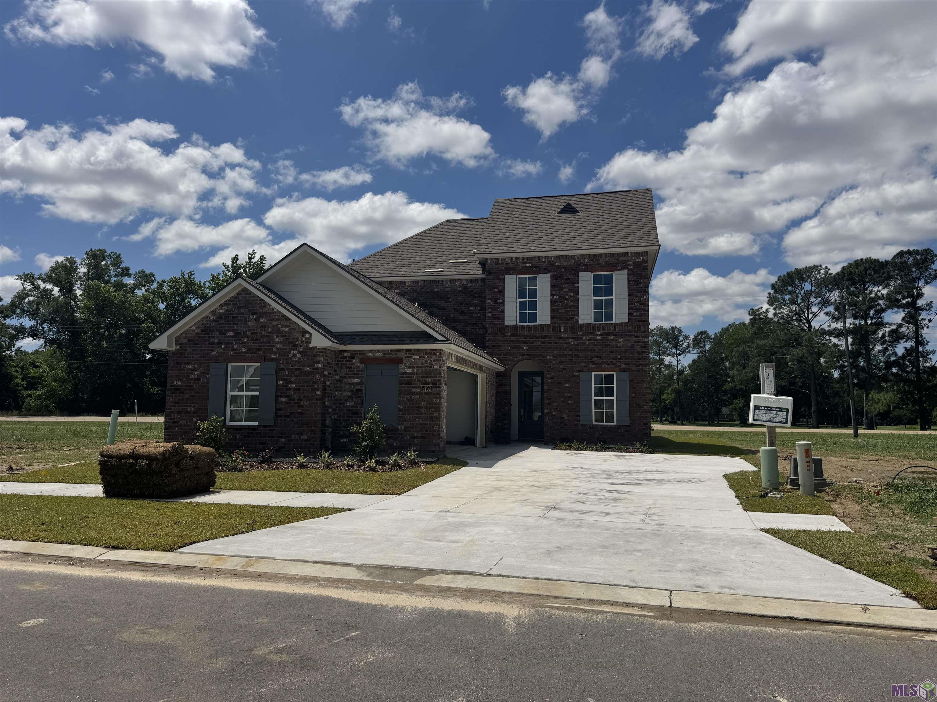 5192 STONEWATER DR, Gonzales, LA 70737