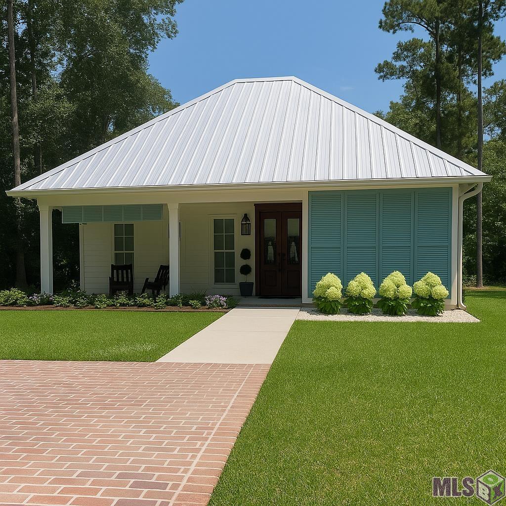 13900 SAVANNAH DR, St. Francisville, LA 70775