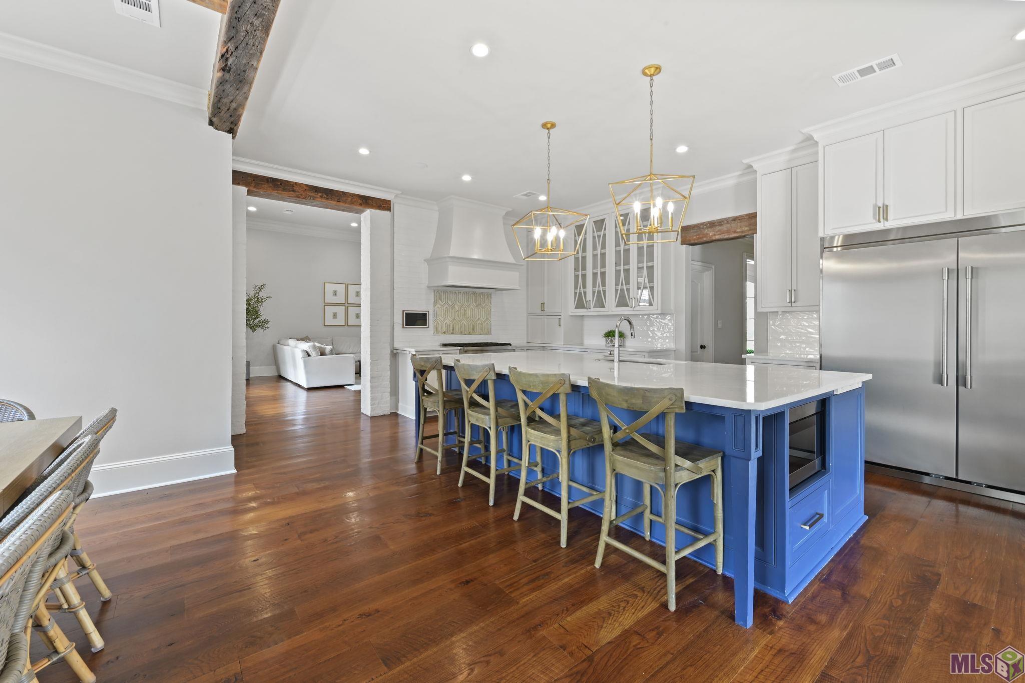 16195 FELICIANA AVE, Prairieville, LA 70769