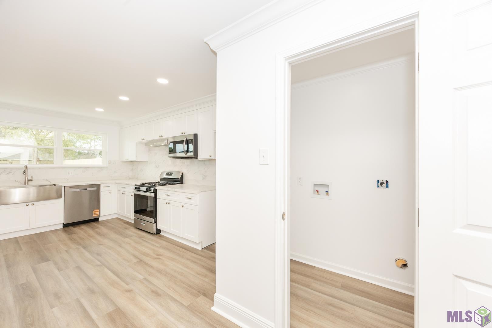 4930 SHADELAND DR, Baton Rouge, LA 70816