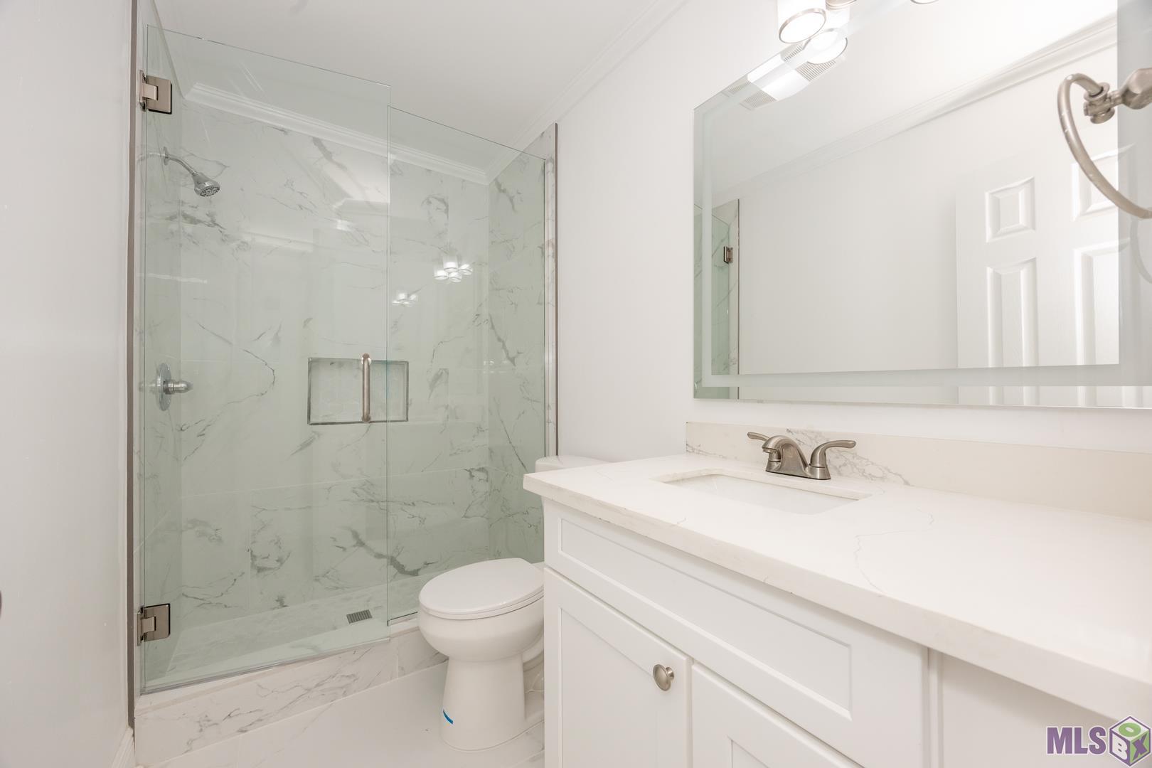 4930 SHADELAND DR, Baton Rouge, LA 70816