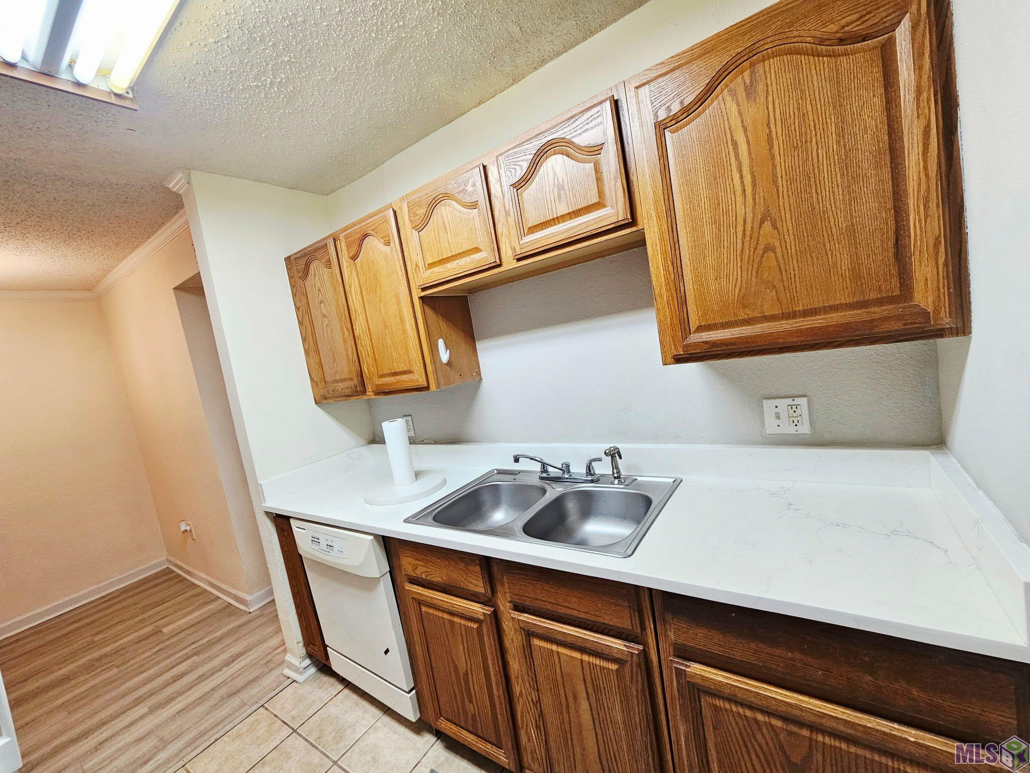 4518 Y A TITTLE AVE, 9, Baton Rouge, LA 70820