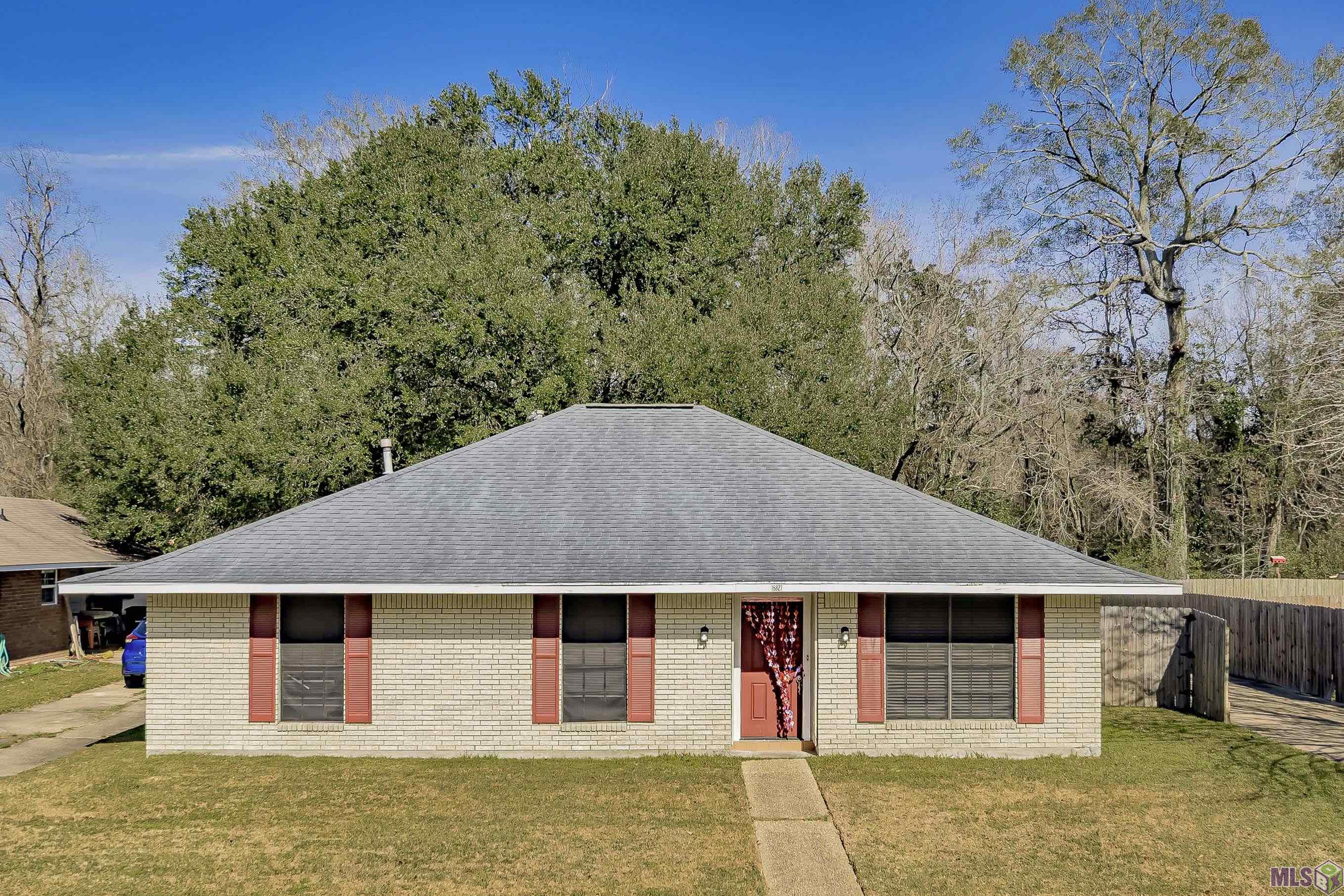 16827 BRISTOE AVE, Baton Rouge, LA 70816