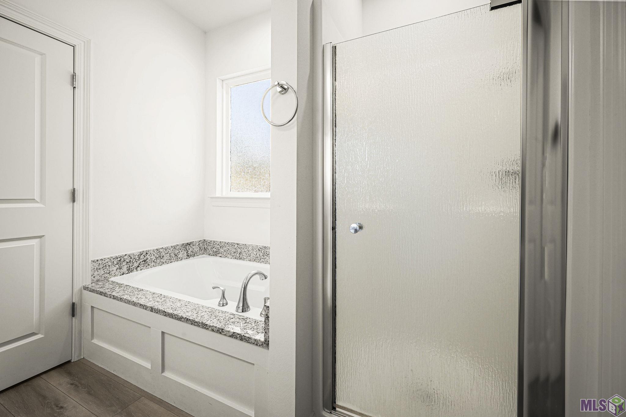 26400 PONCHATOULA DR, Springfield, LA 70462