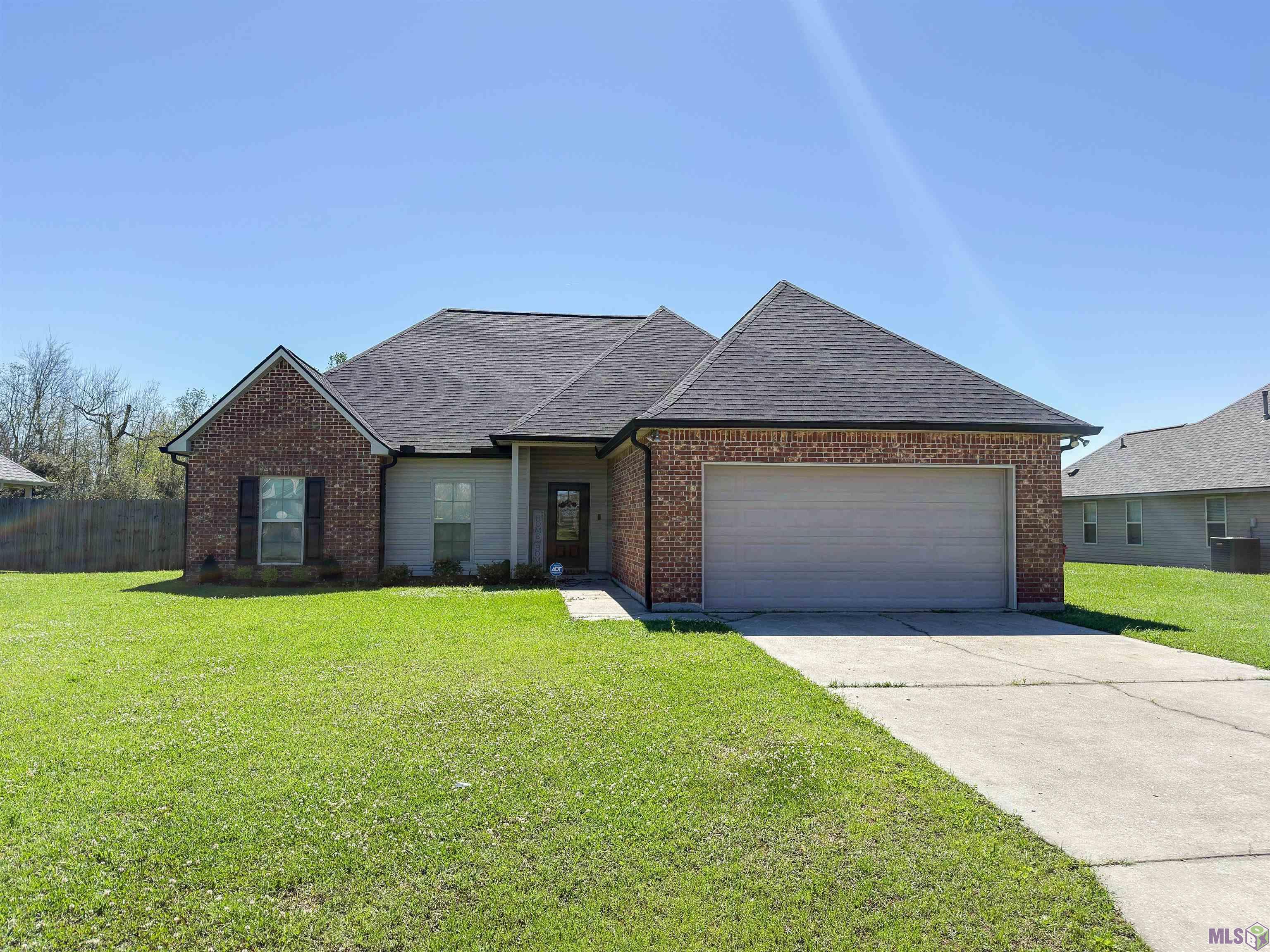 39477 OLD CORNERSTONE CT, Prairieville, LA 70769