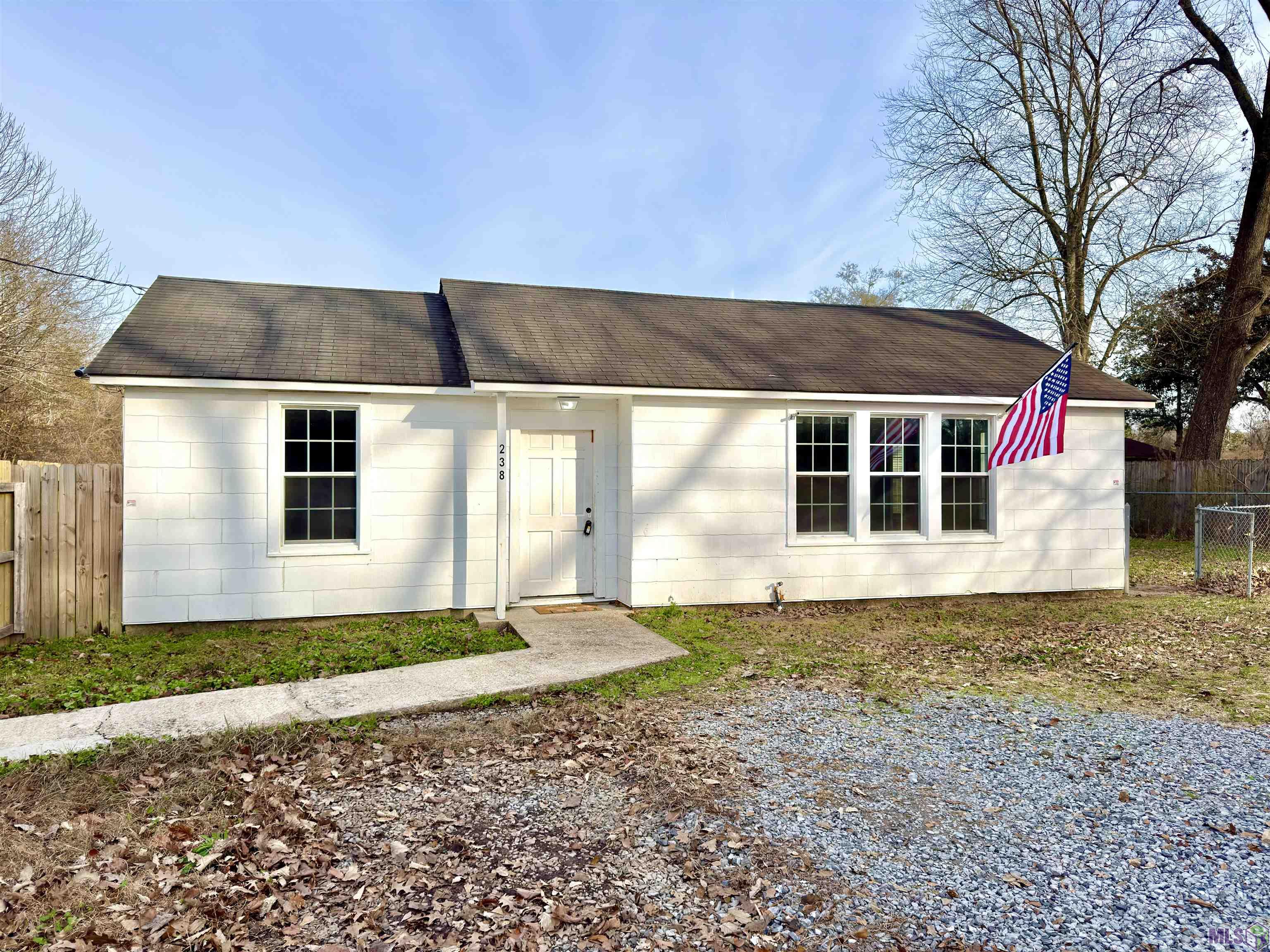 5238 DICKENS DR, Baton Rouge, LA 70812