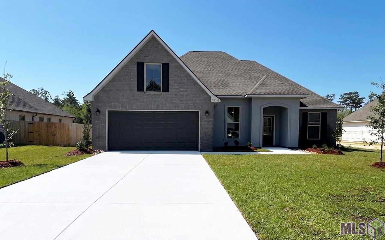 25352 BLUE HERON Drive, Ponchatoula, LA 70454