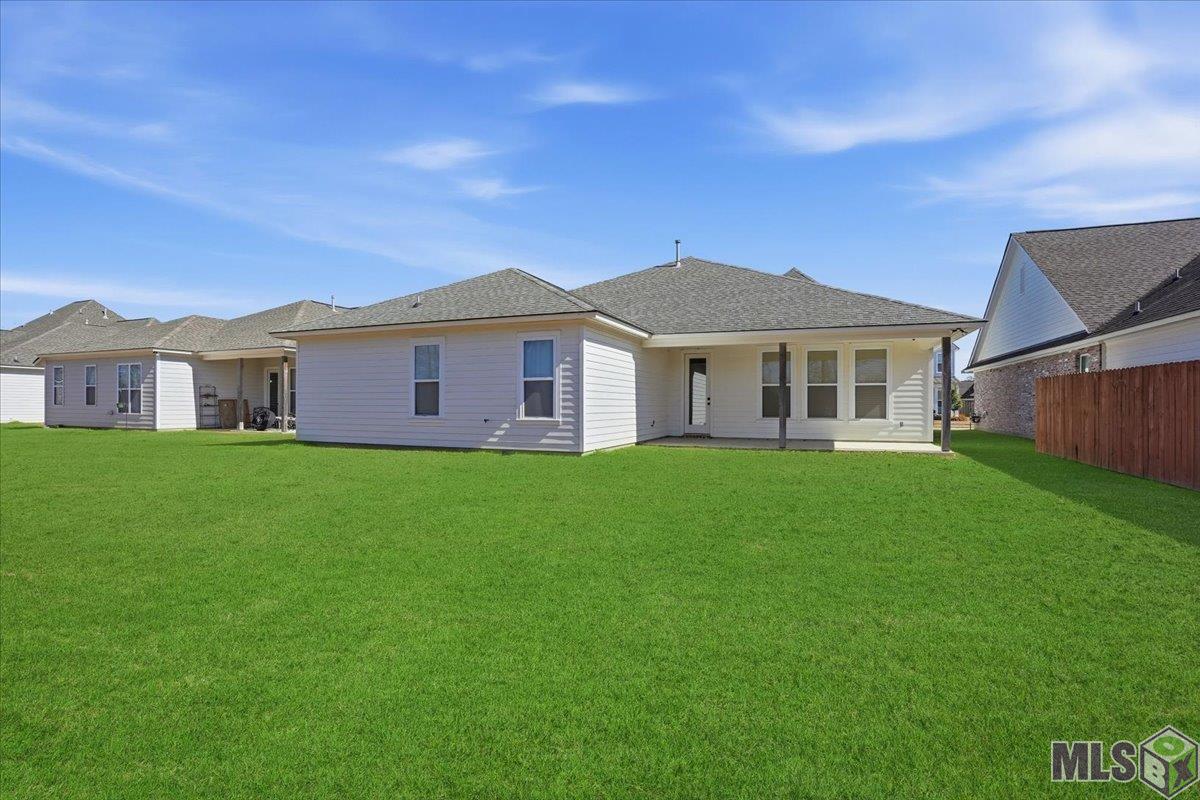 13132 ELISSA LN, Baton Rouge, LA 70818