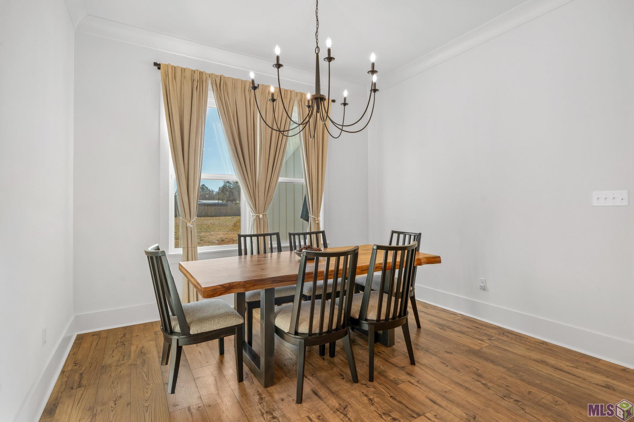 10598 ARNOLD RD, Denham Springs, LA 70726