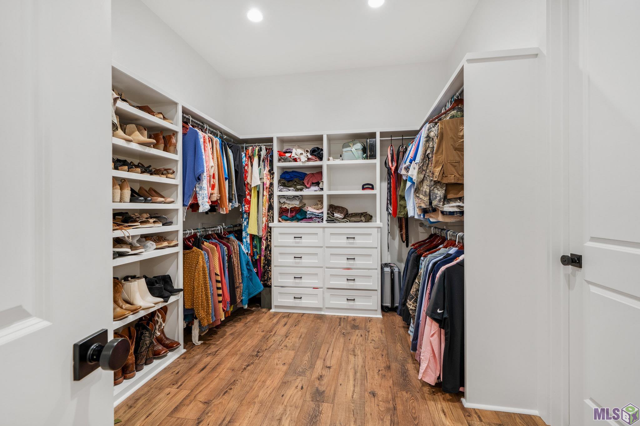 10598 ARNOLD RD, Denham Springs, LA 70726