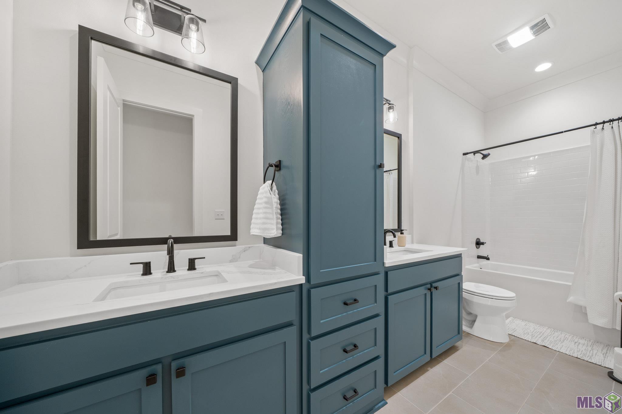 10598 ARNOLD RD, Denham Springs, LA 70726