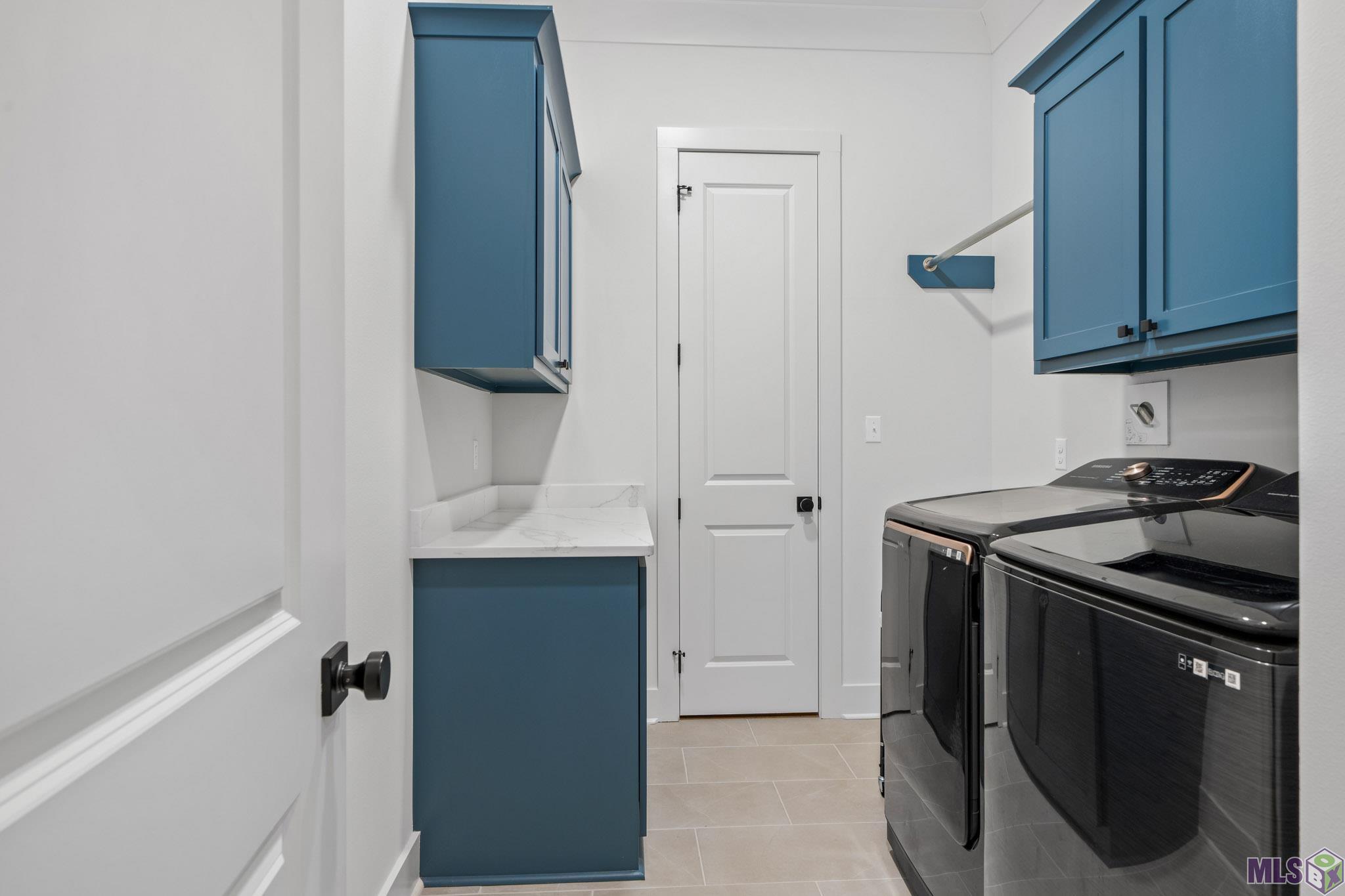 10598 ARNOLD RD, Denham Springs, LA 70726