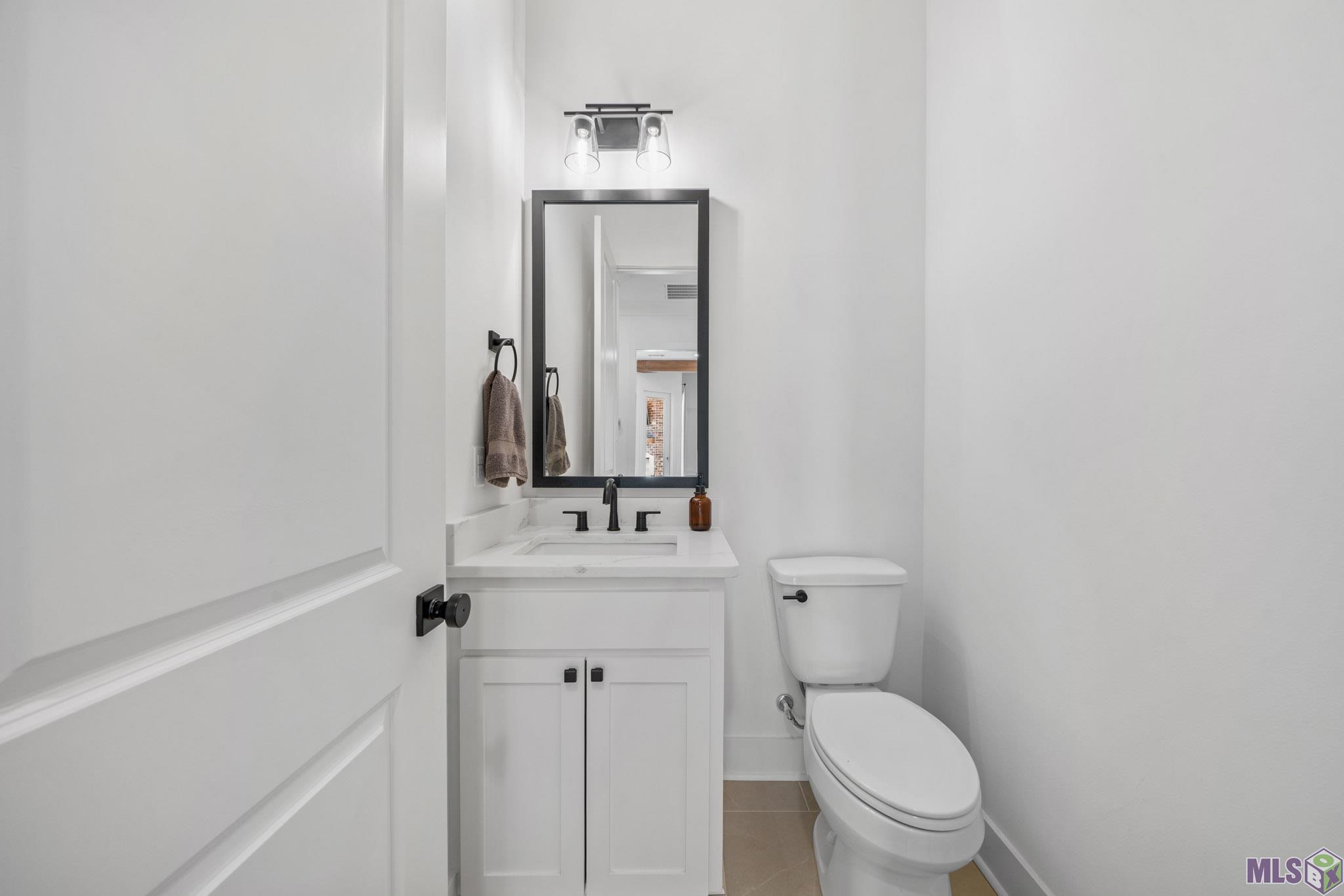 10598 ARNOLD RD, Denham Springs, LA 70726