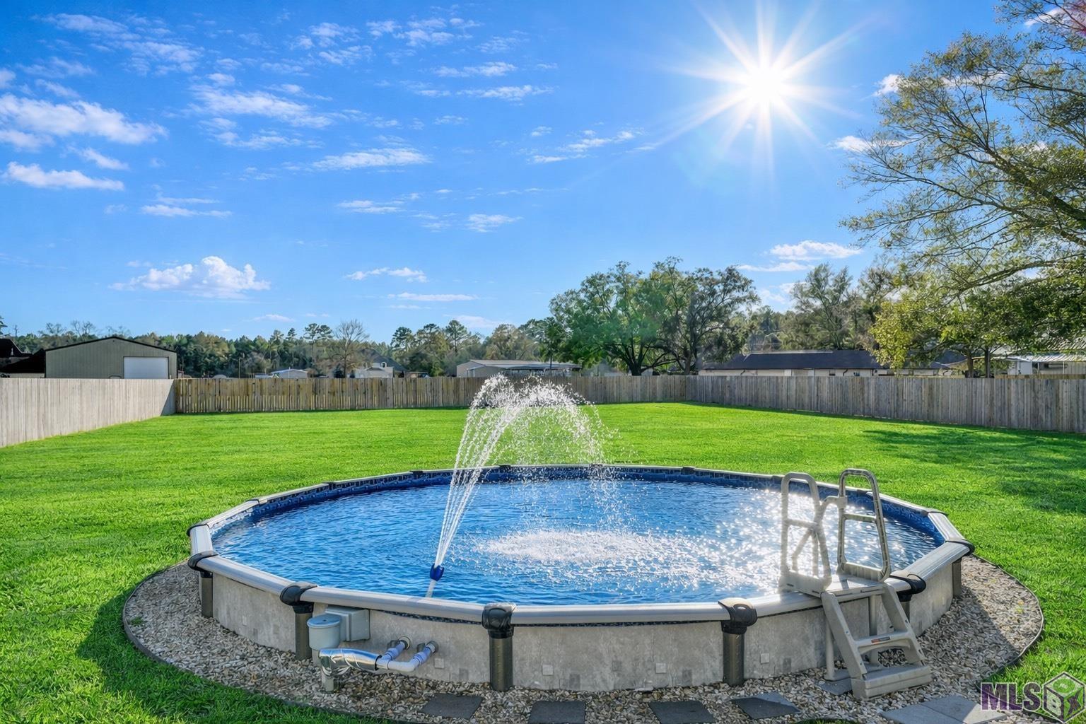 10598 ARNOLD RD, Denham Springs, LA 70726