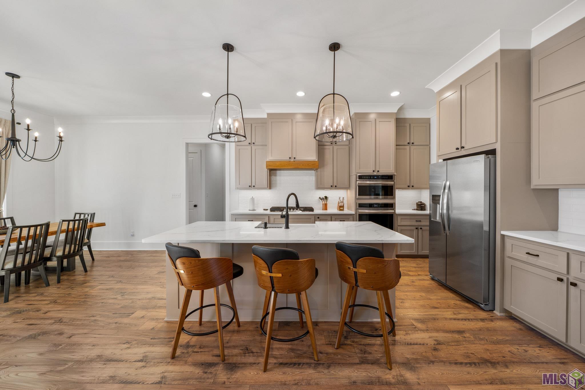 10598 ARNOLD RD, Denham Springs, LA 70726