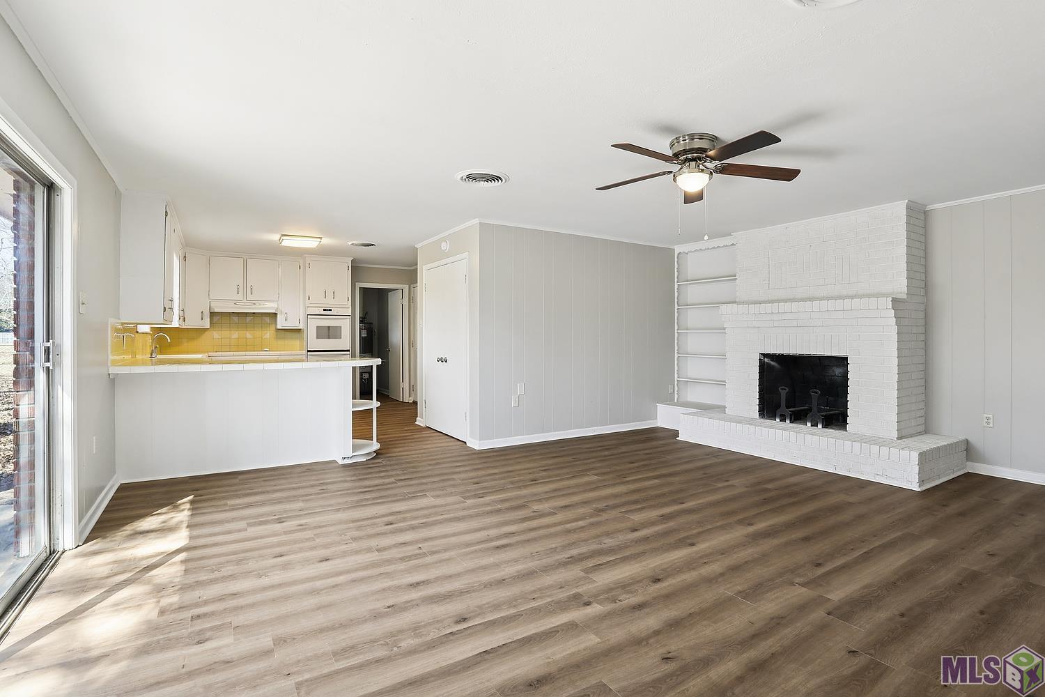 9944 BUNTING DR, Baton Rouge, LA 70809