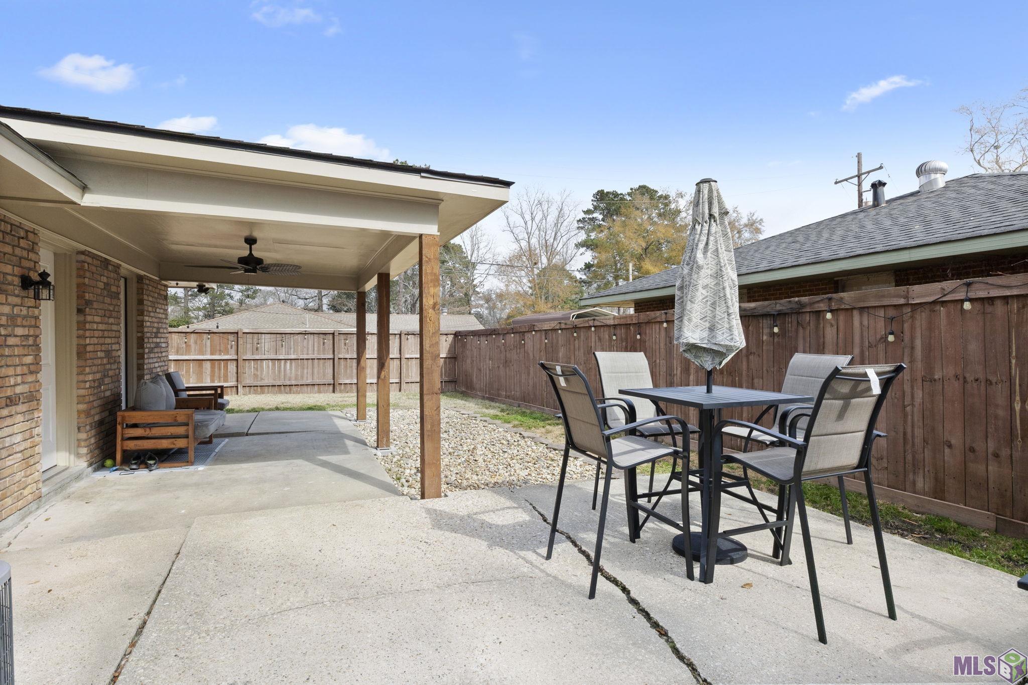 4668 W GREEN RIDGE DR, Baton Rouge, LA 70814