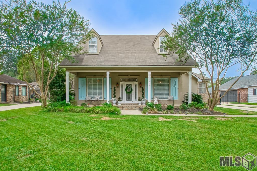 215 WYLIE DR, Baton Rouge, LA 70808