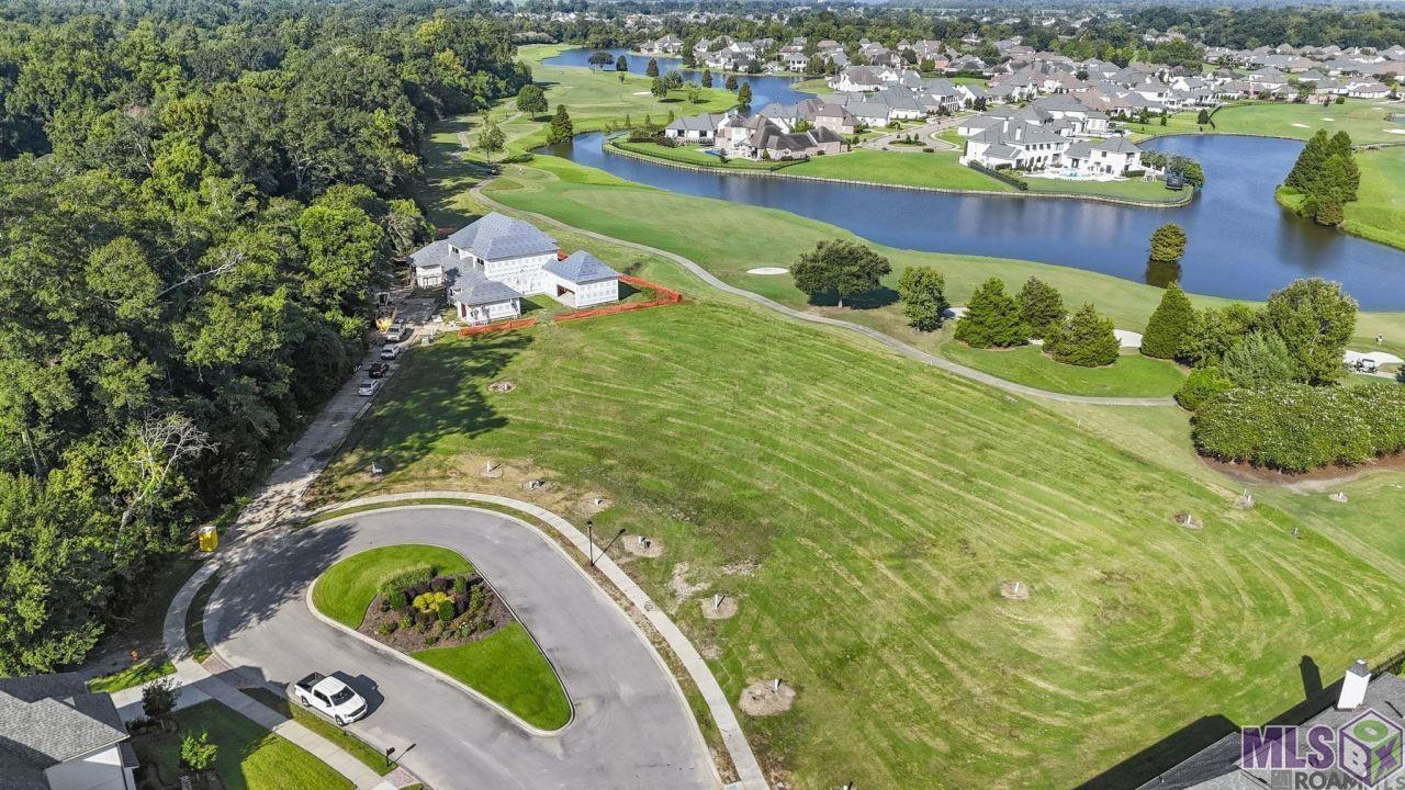 2138 THOMAS BOYD DR, Saint George, LA 70810