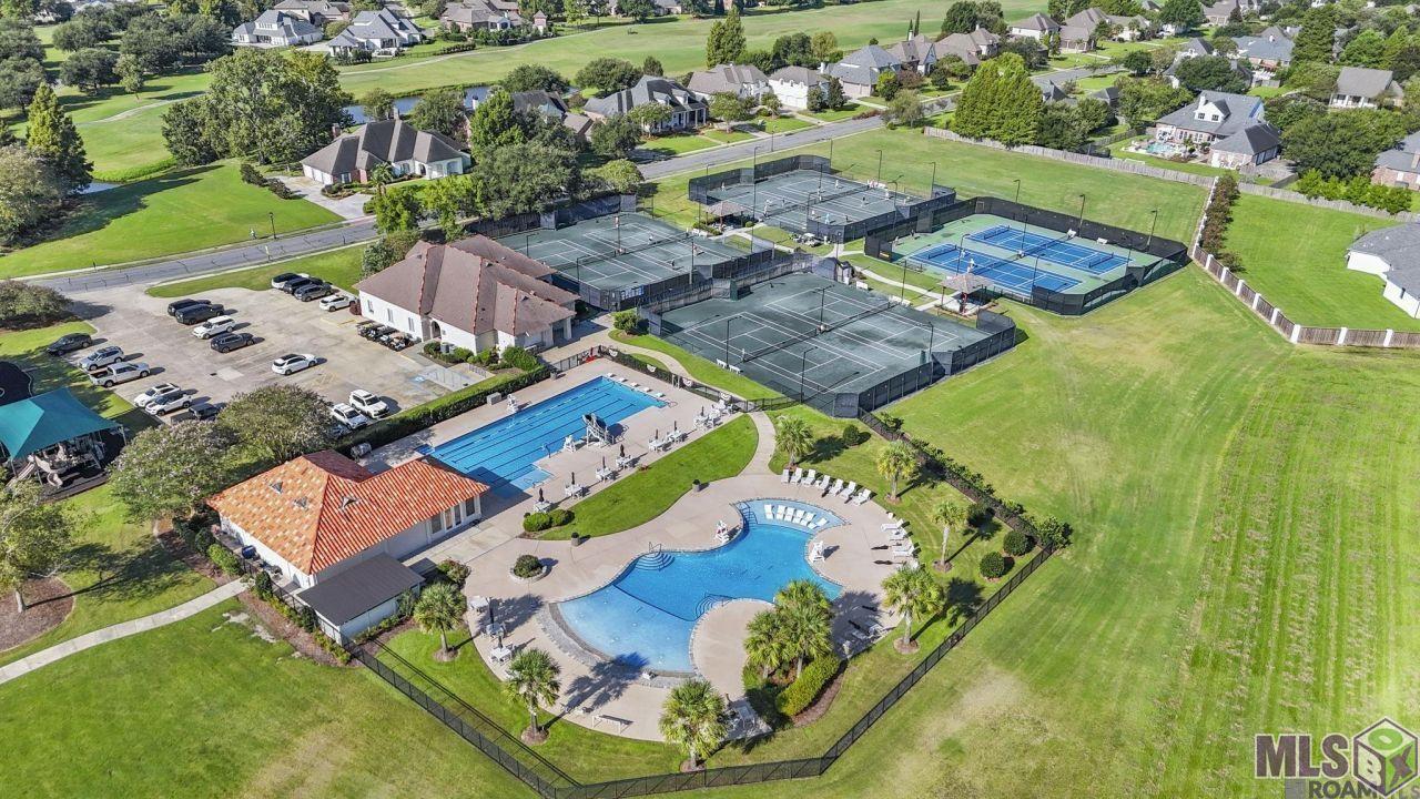 2138 THOMAS BOYD DR, Saint George, LA 70810