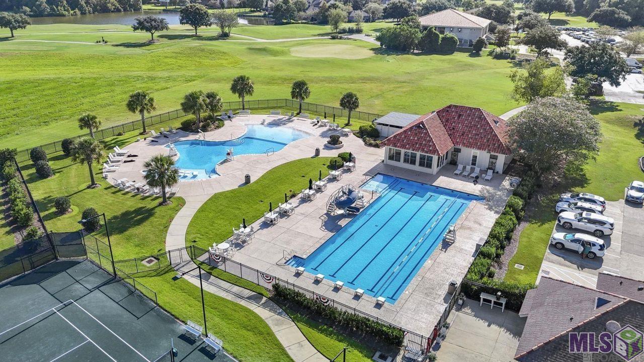 2138 THOMAS BOYD DR, Saint George, LA 70810